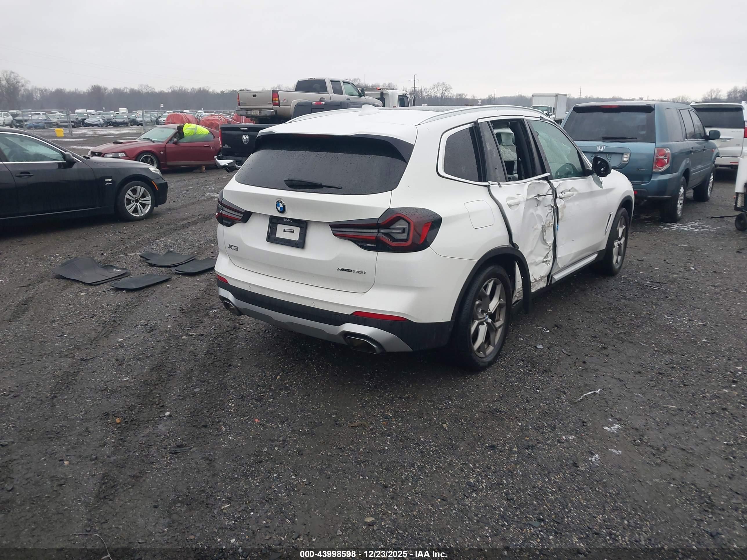BMW X3 image 4