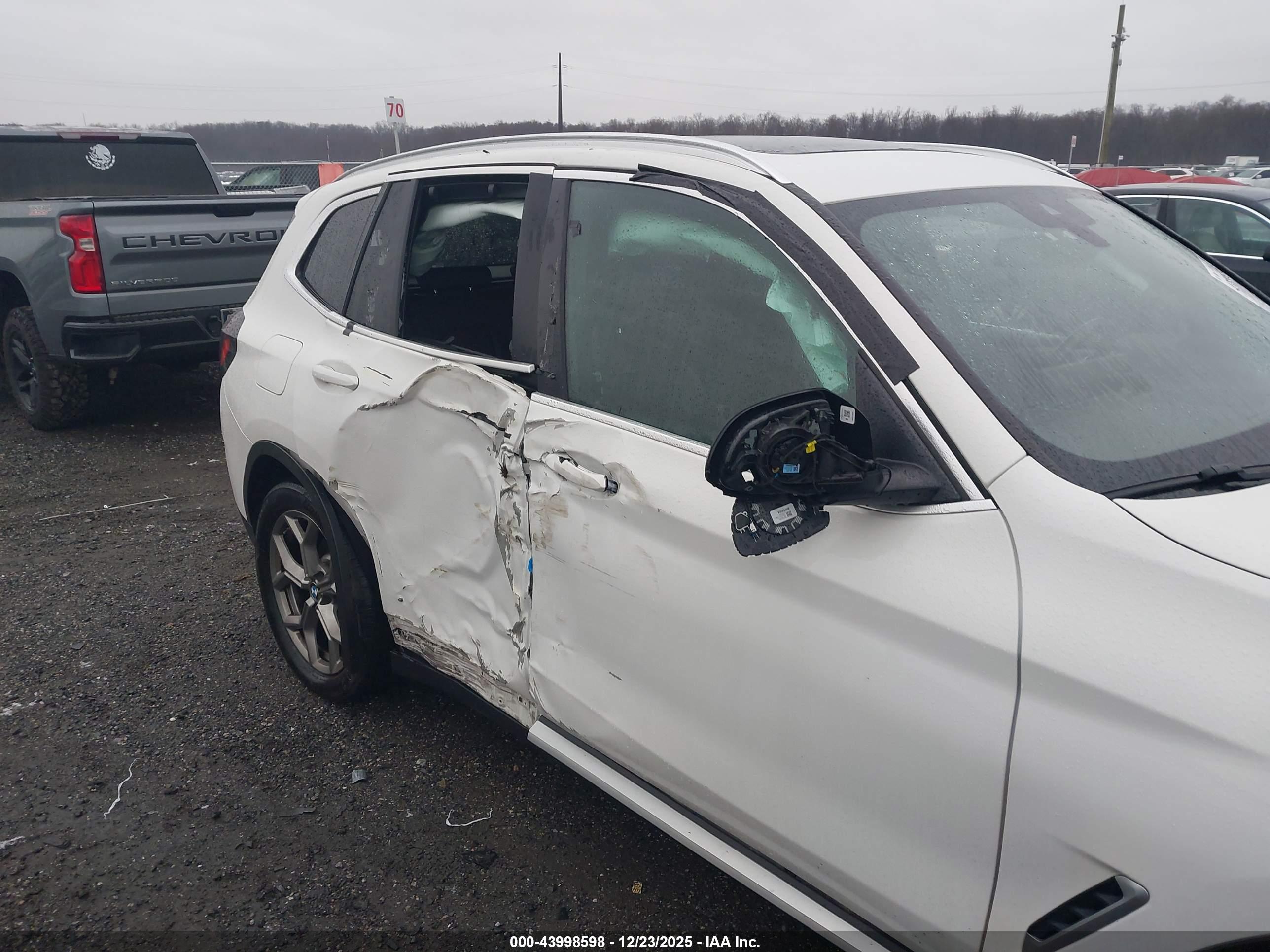 BMW X3 image 6