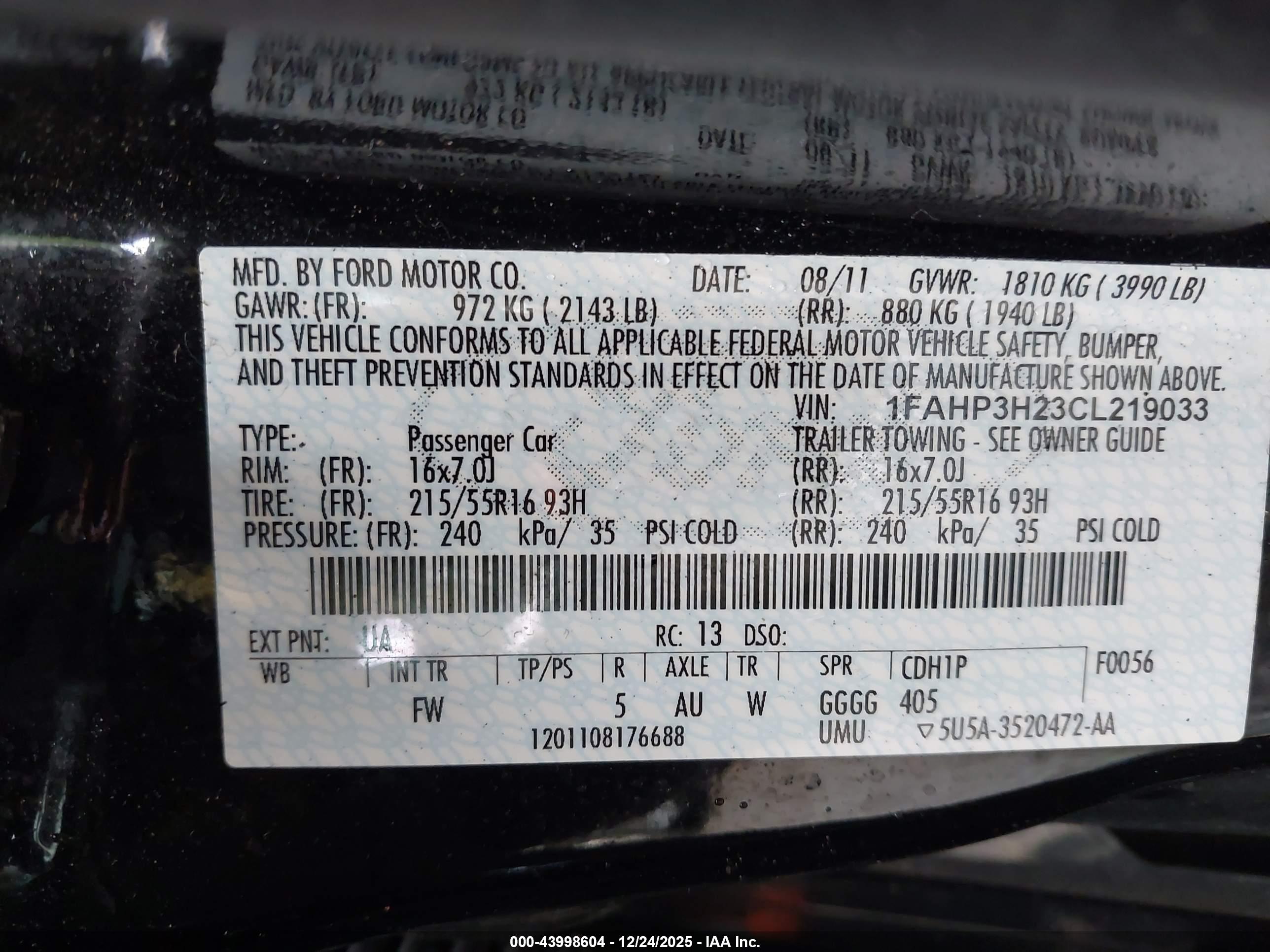 FORD FOCUS image 9
