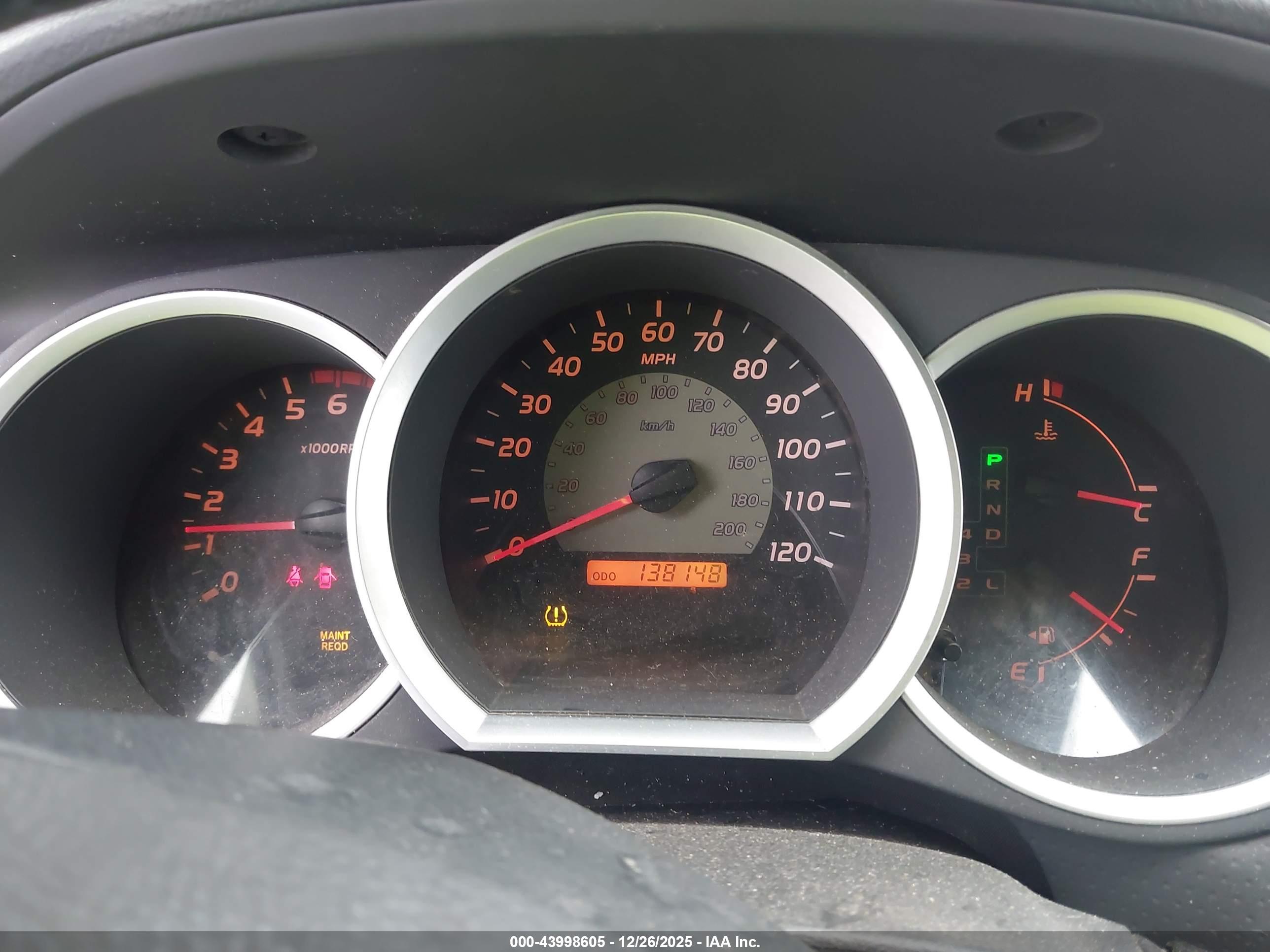 TOYOTA TACOMA image 7