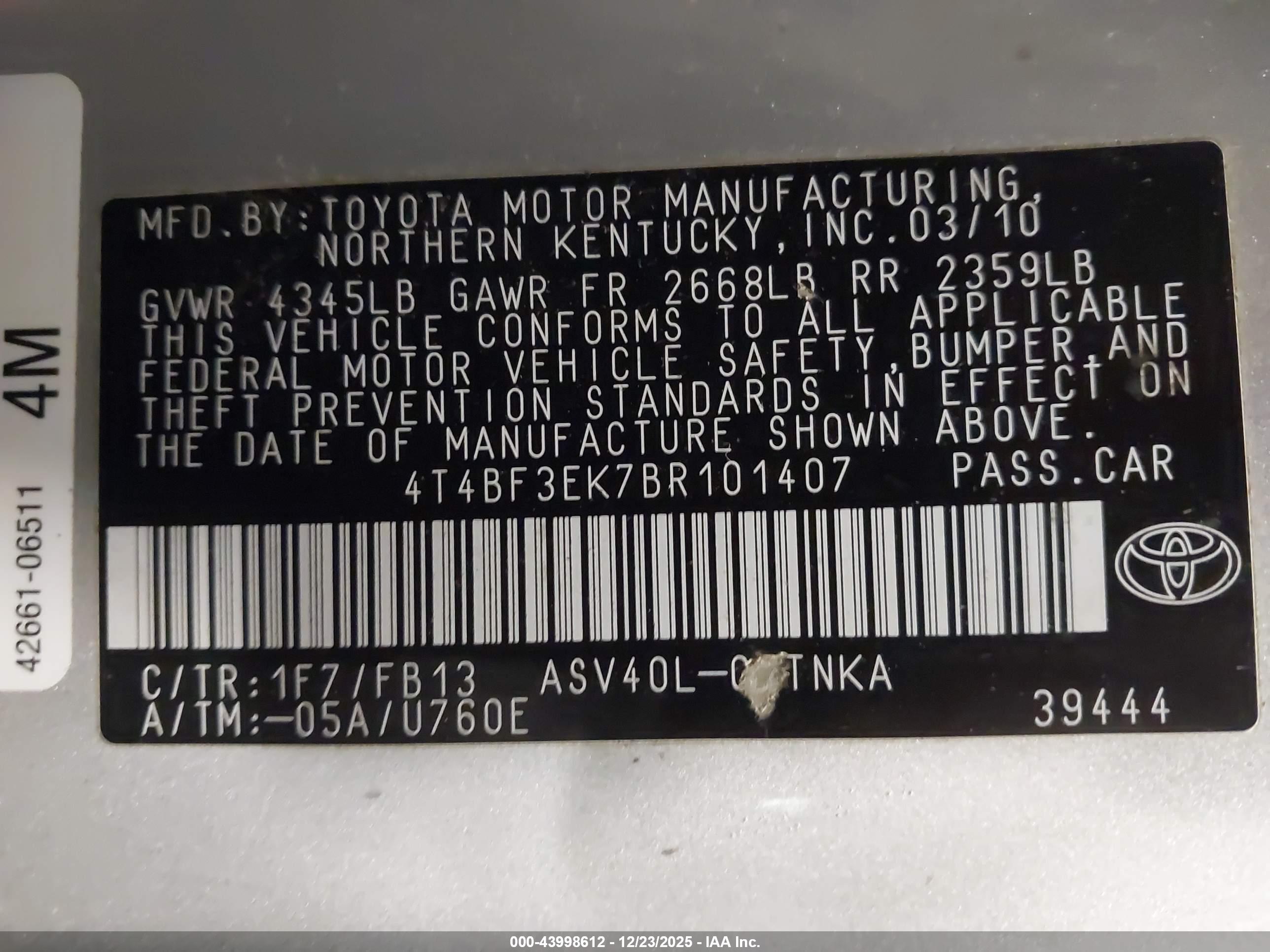 TOYOTA CAMRY image 9