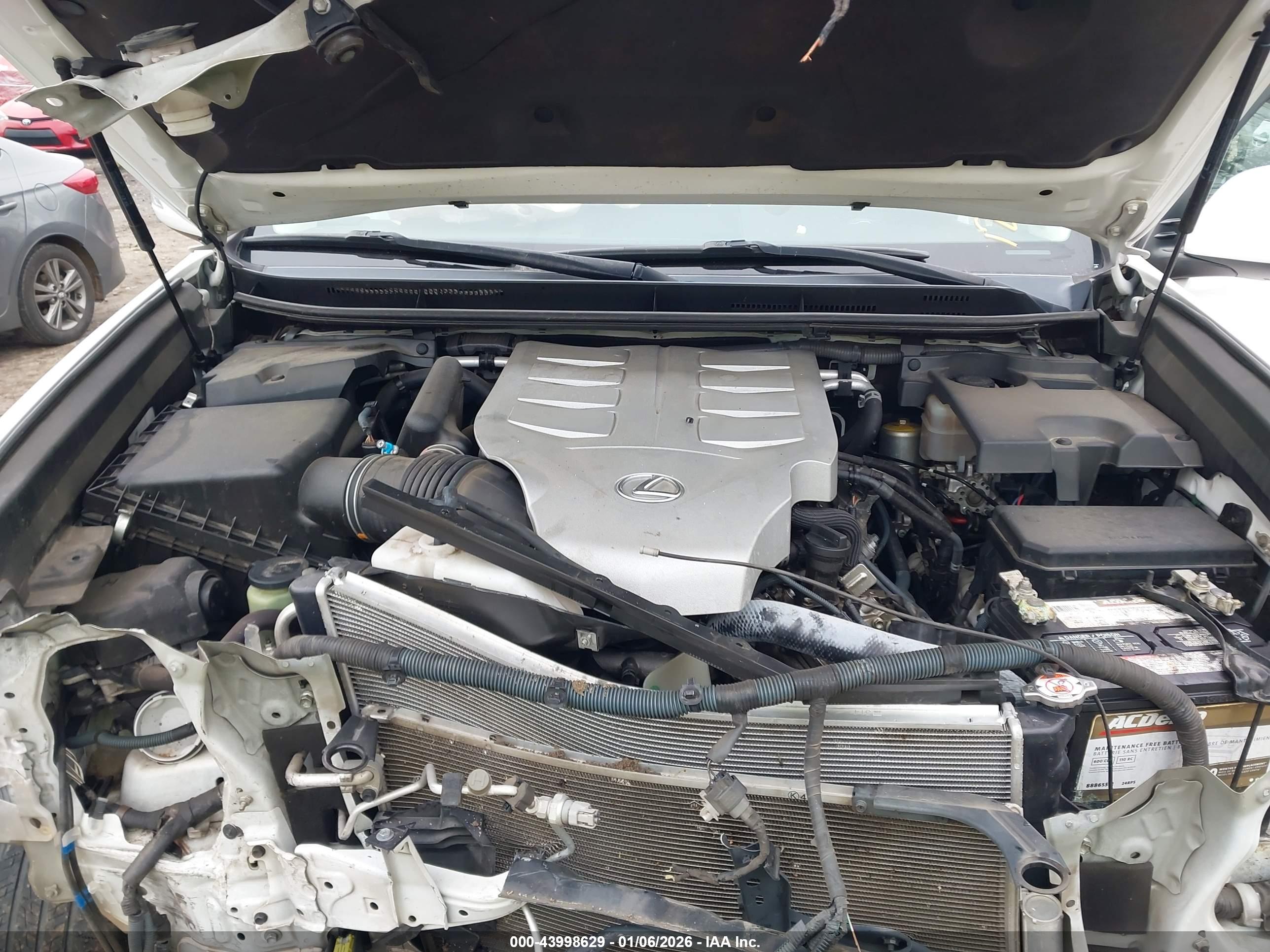 LEXUS GX image 10