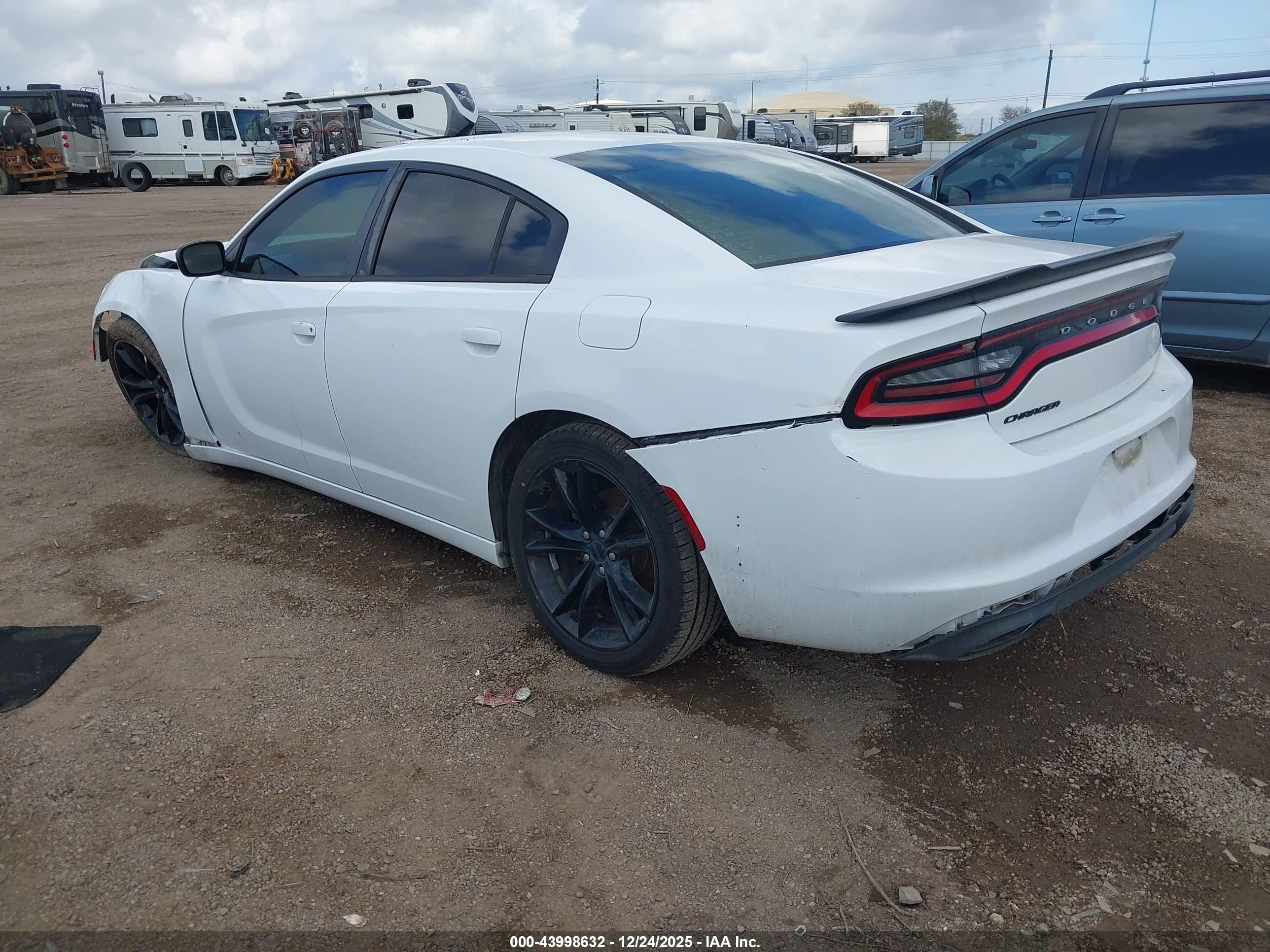 DODGE CHARGER image 3