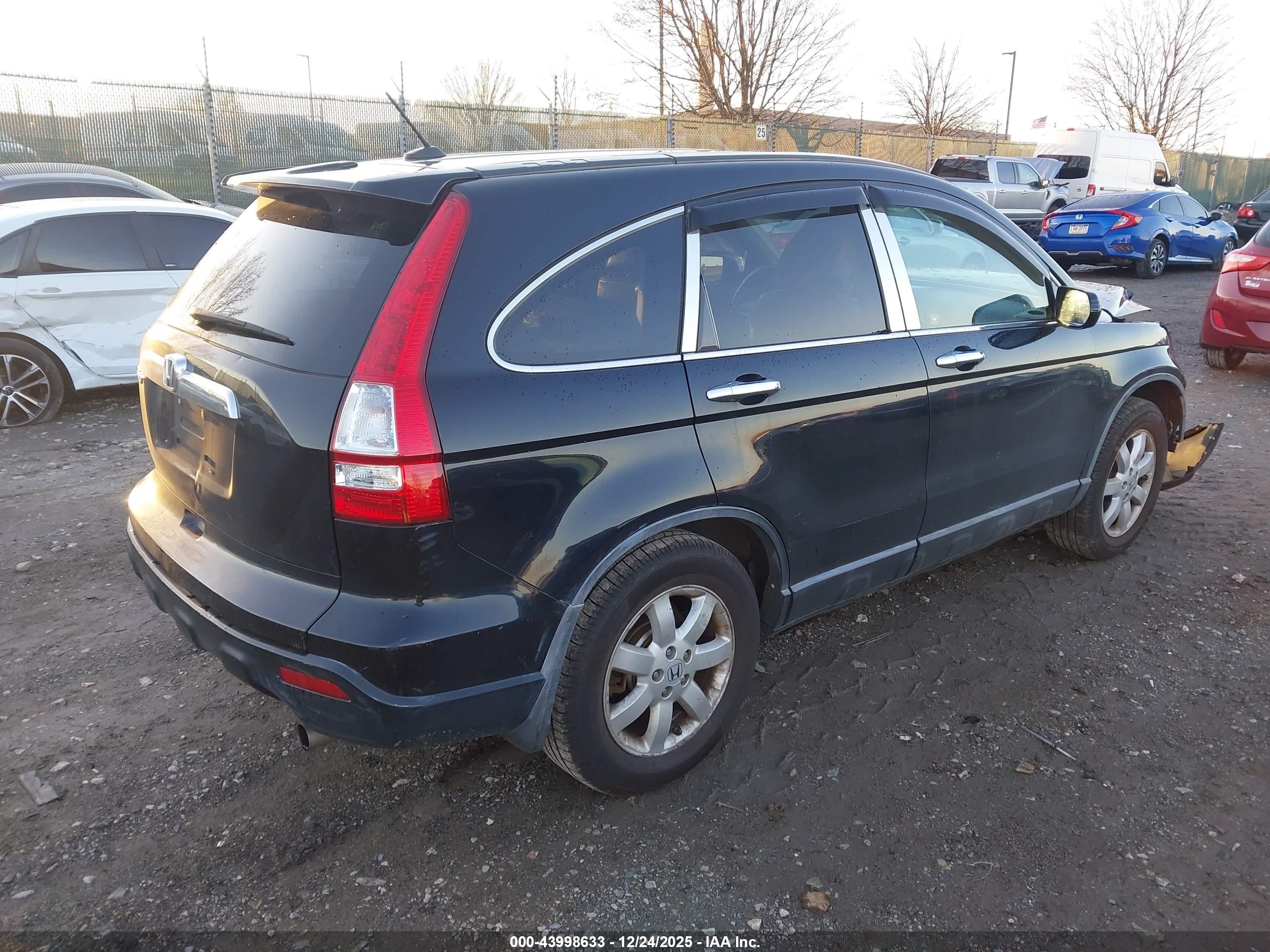 HONDA CR-V image 4