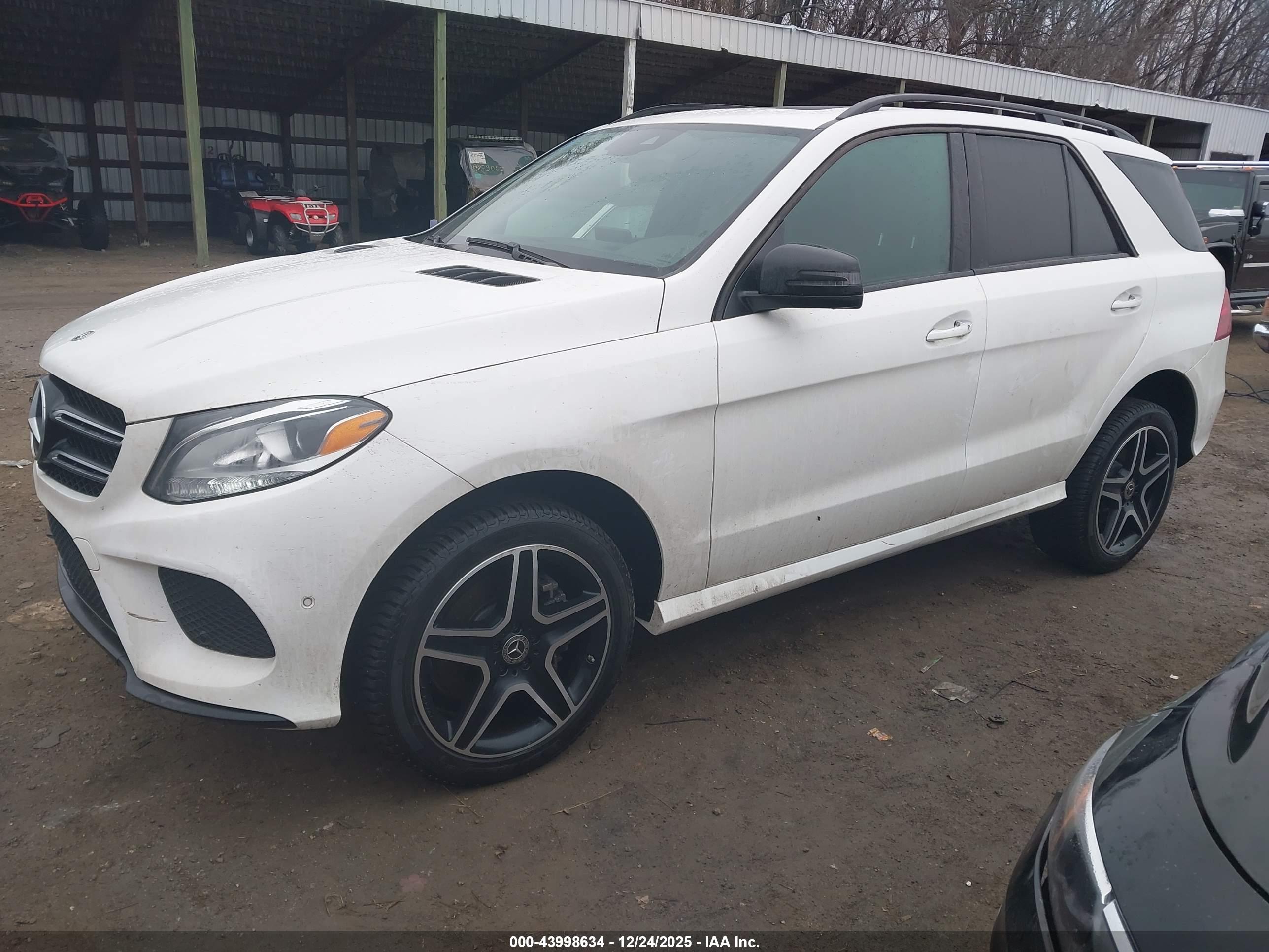 MERCEDES-BENZ GLE image 2