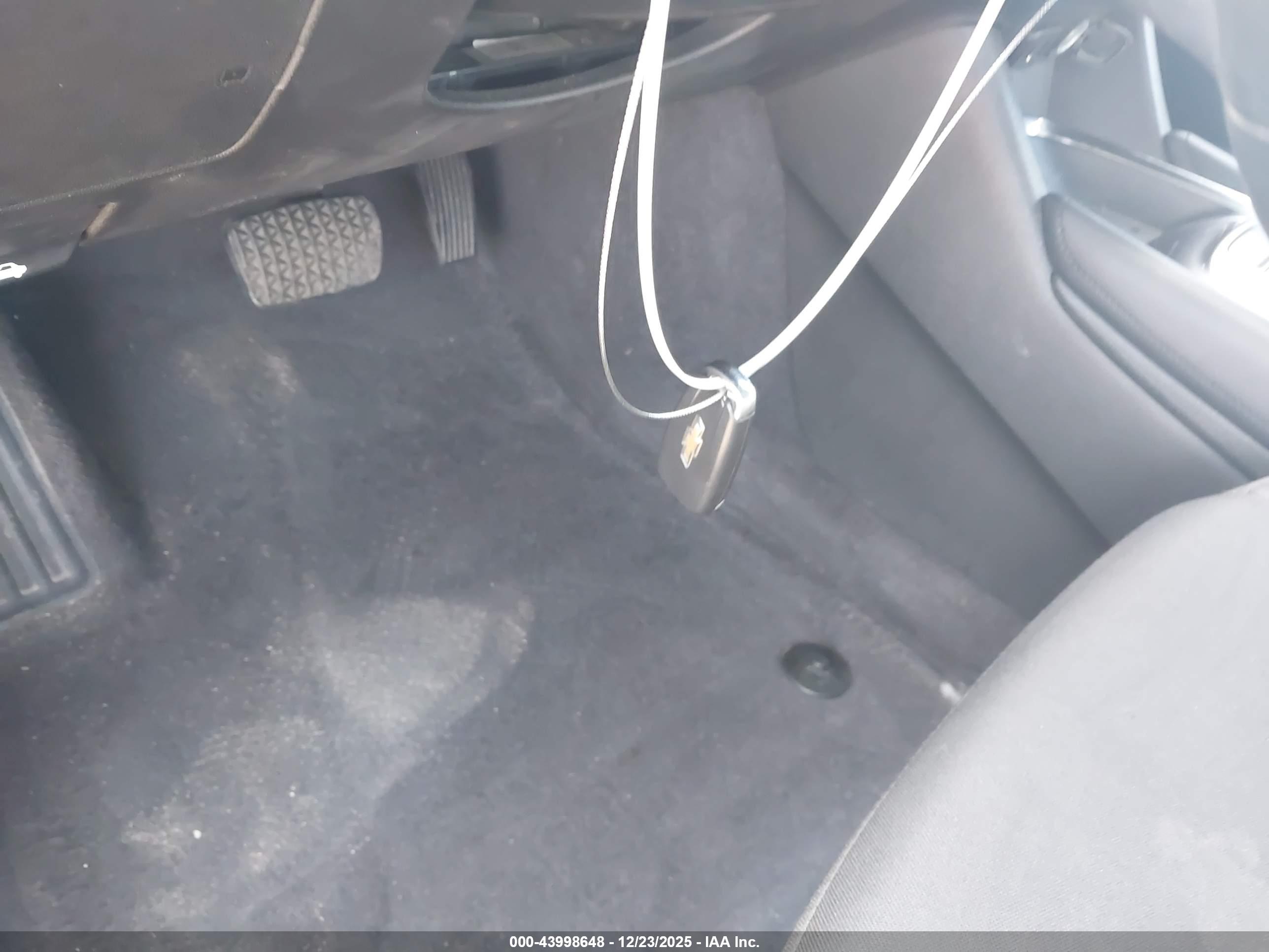 CHEVROLET MALIBU image 11