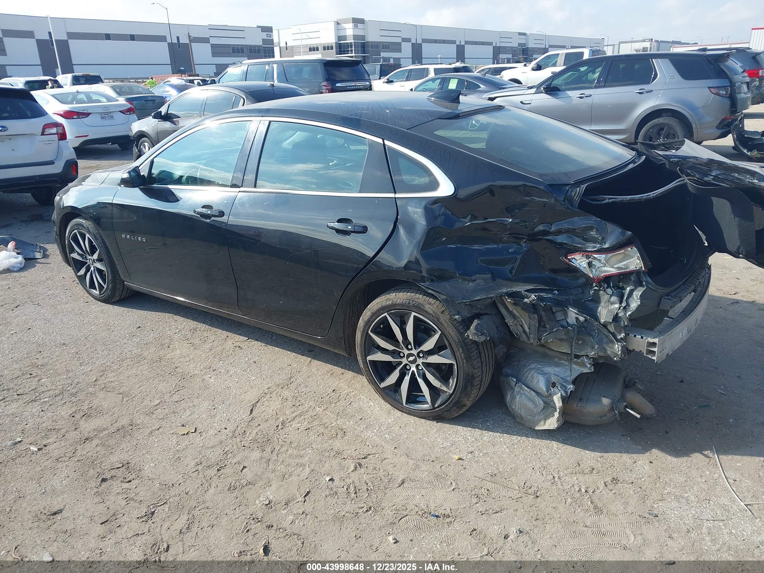 CHEVROLET MALIBU image 3