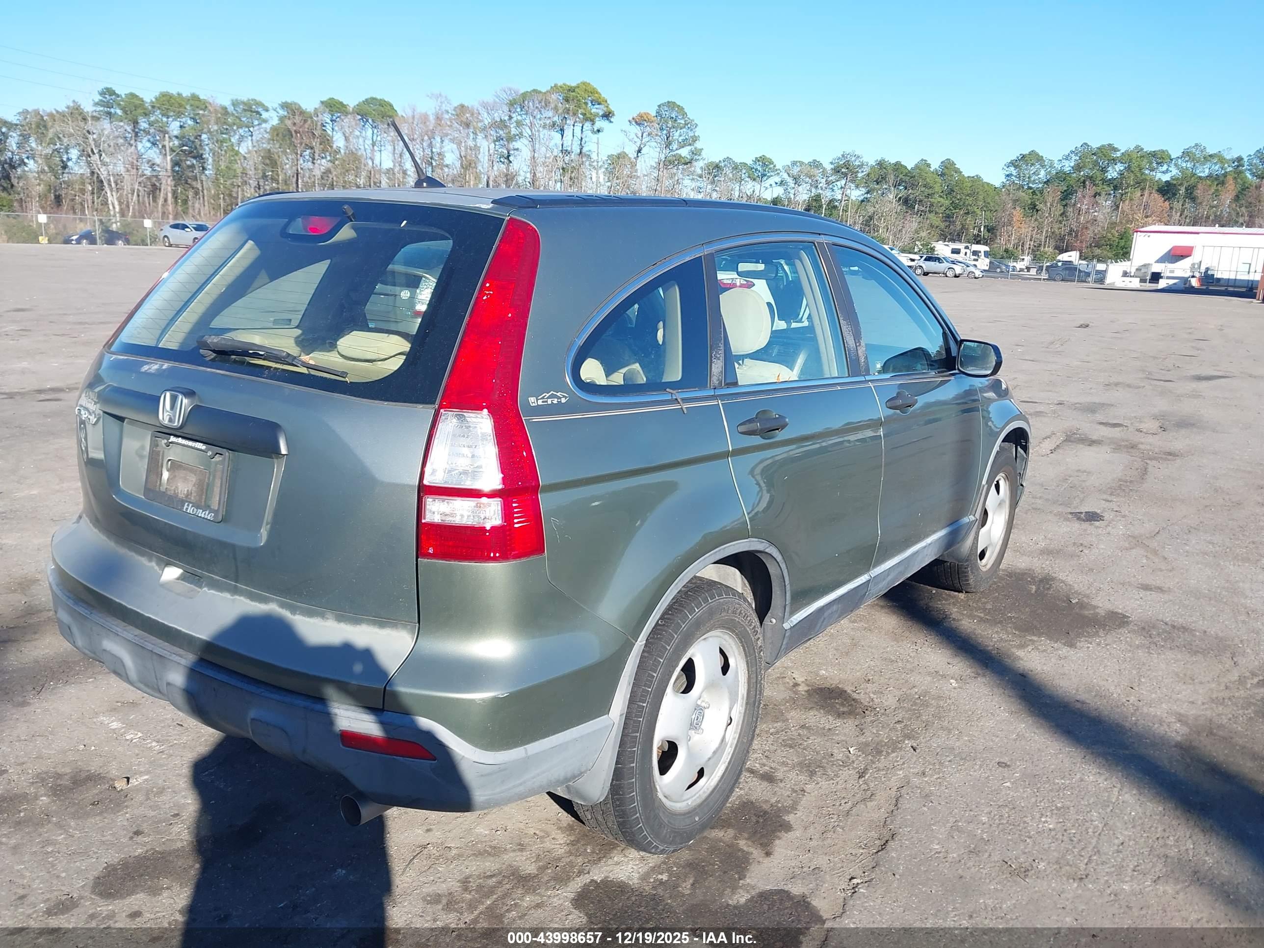 HONDA CR-V image 4