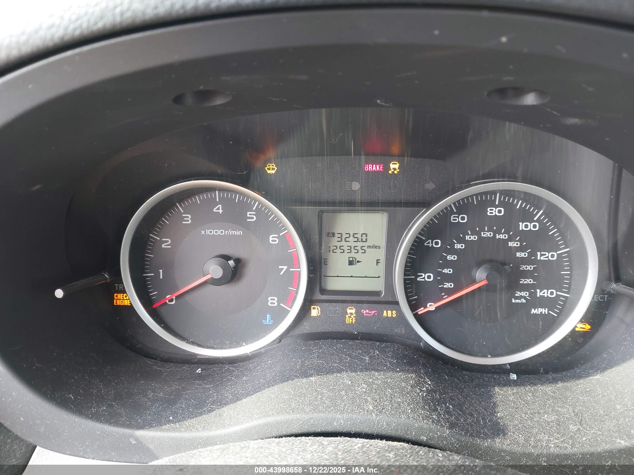 SUBARU FORESTER image 7
