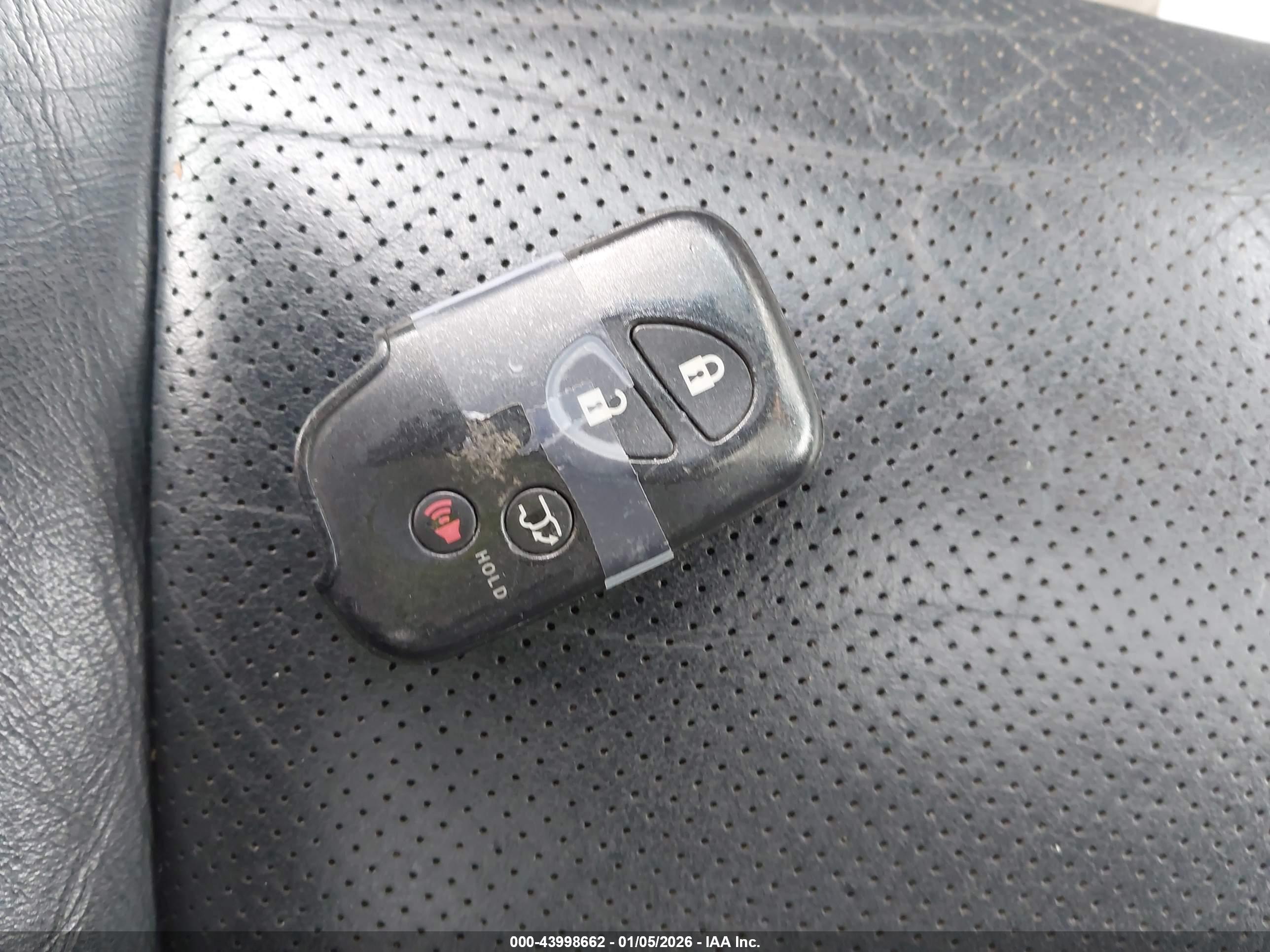 LEXUS RX image 11