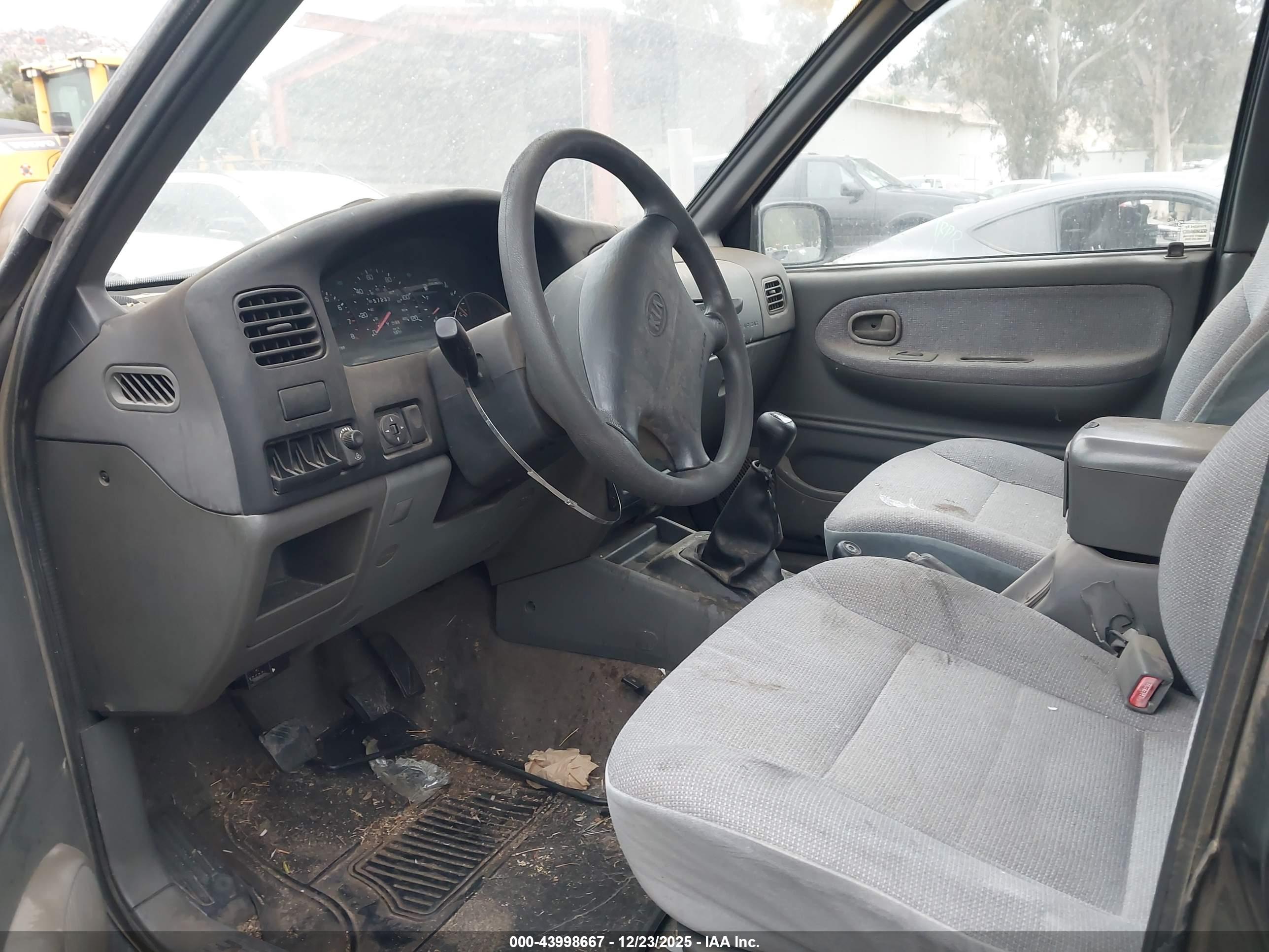 KIA SPORTAGE image 5