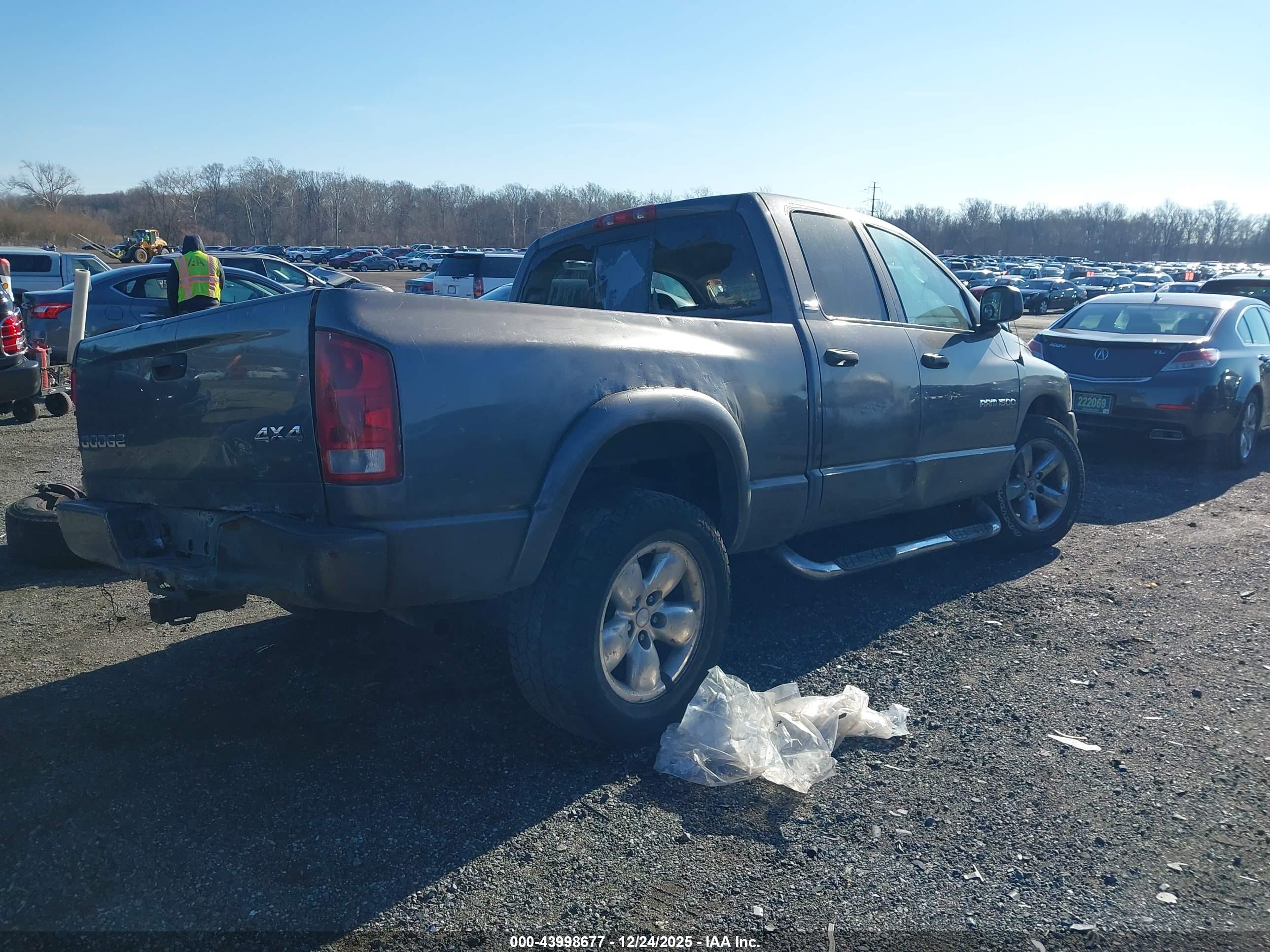 DODGE RAM image 4