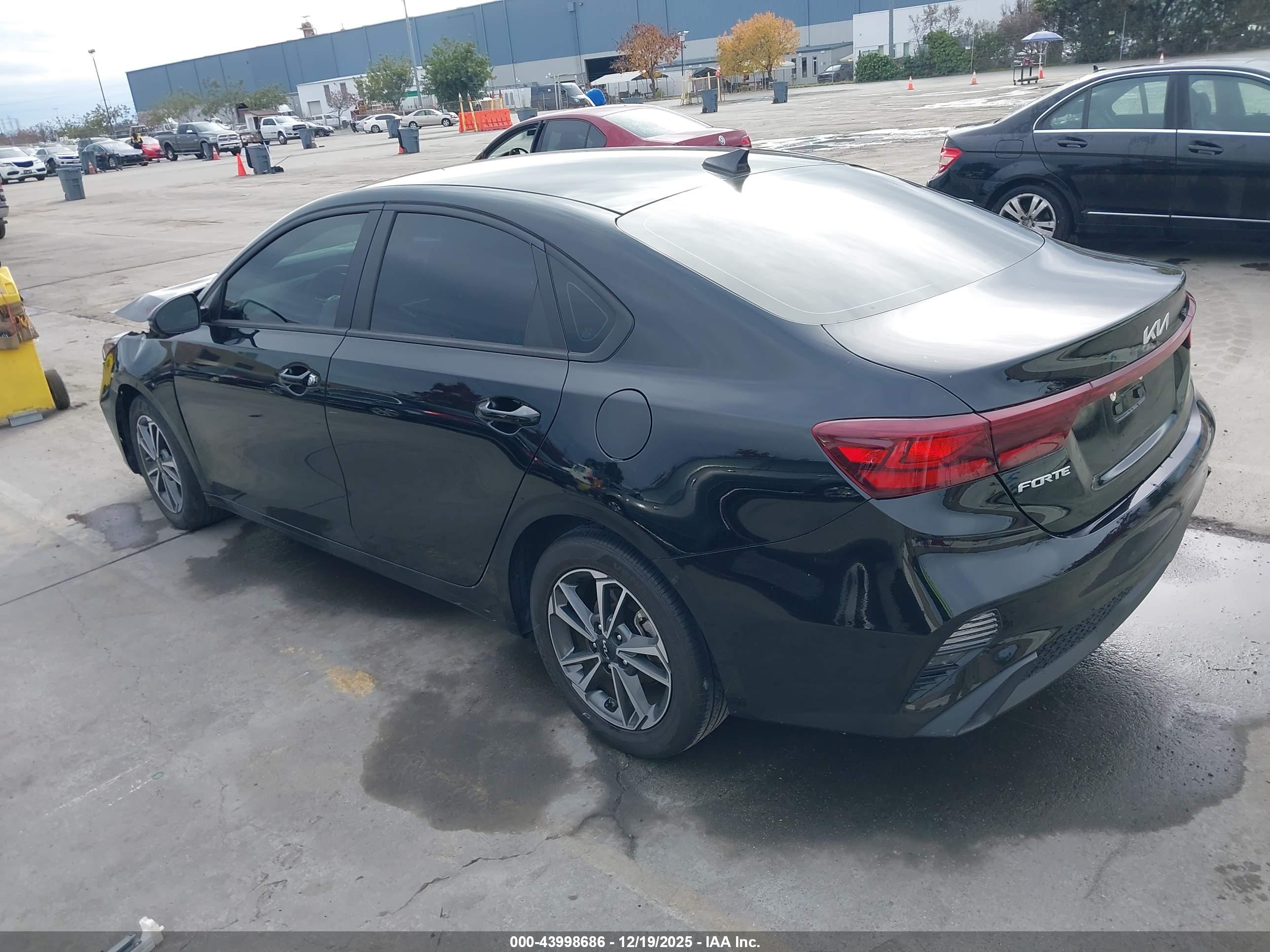KIA FORTE image 3