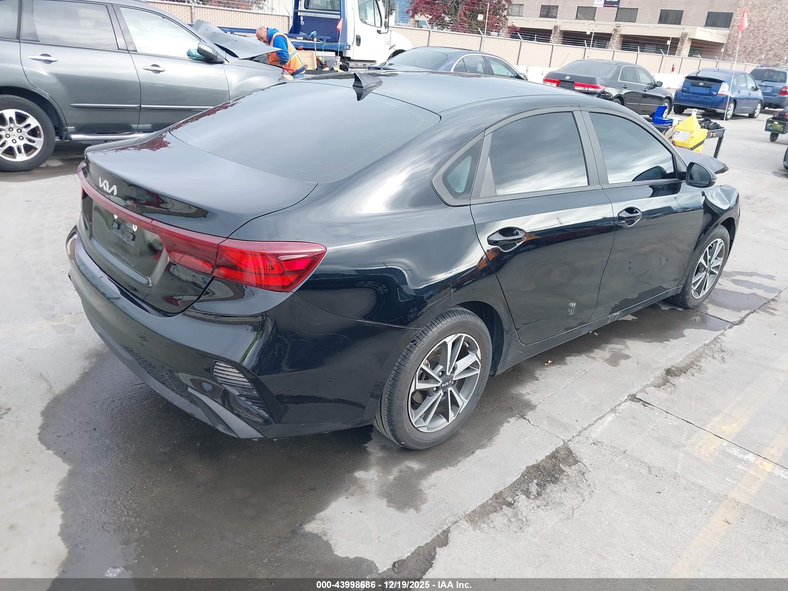 KIA FORTE image 4