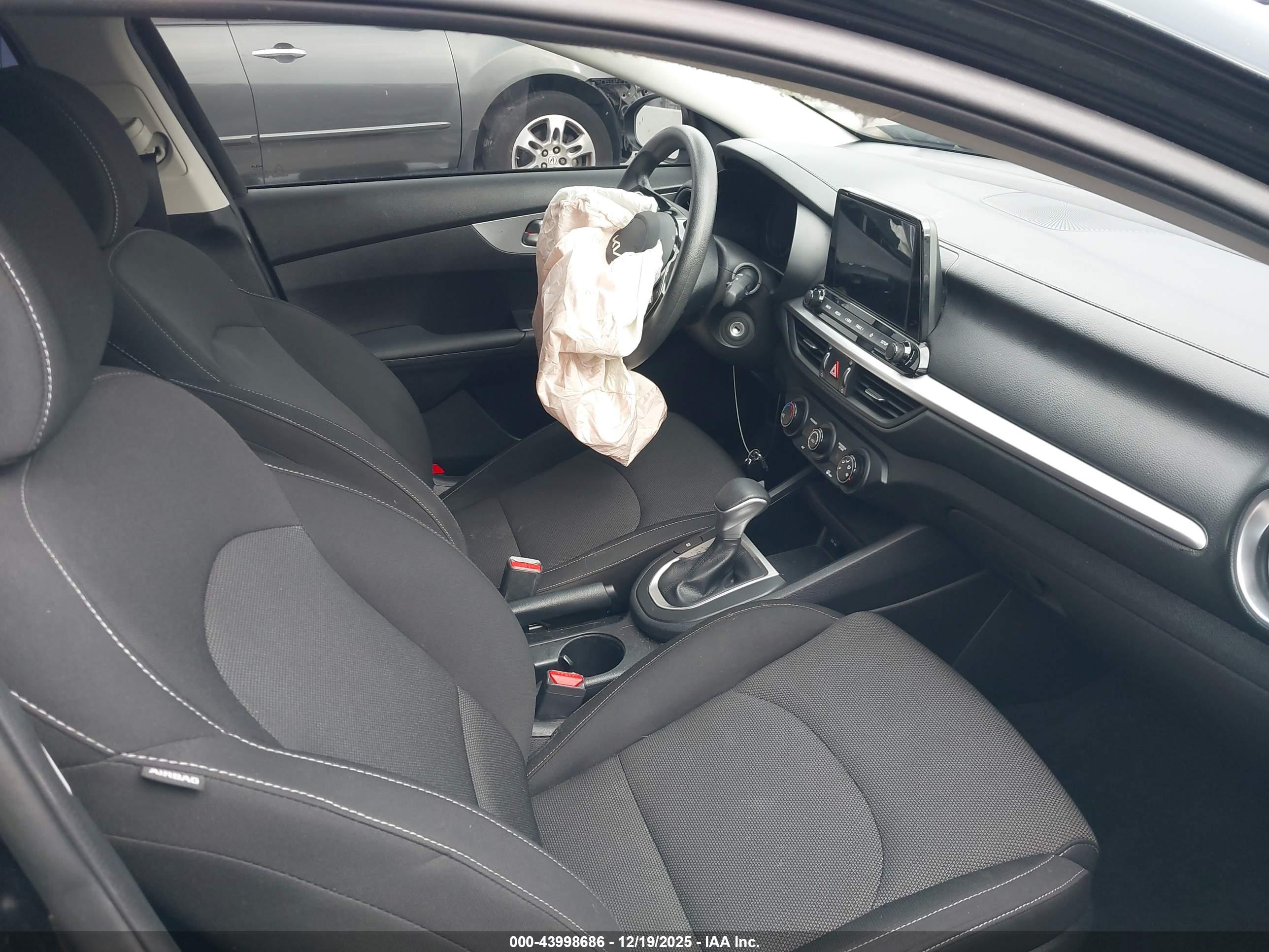 KIA FORTE image 5
