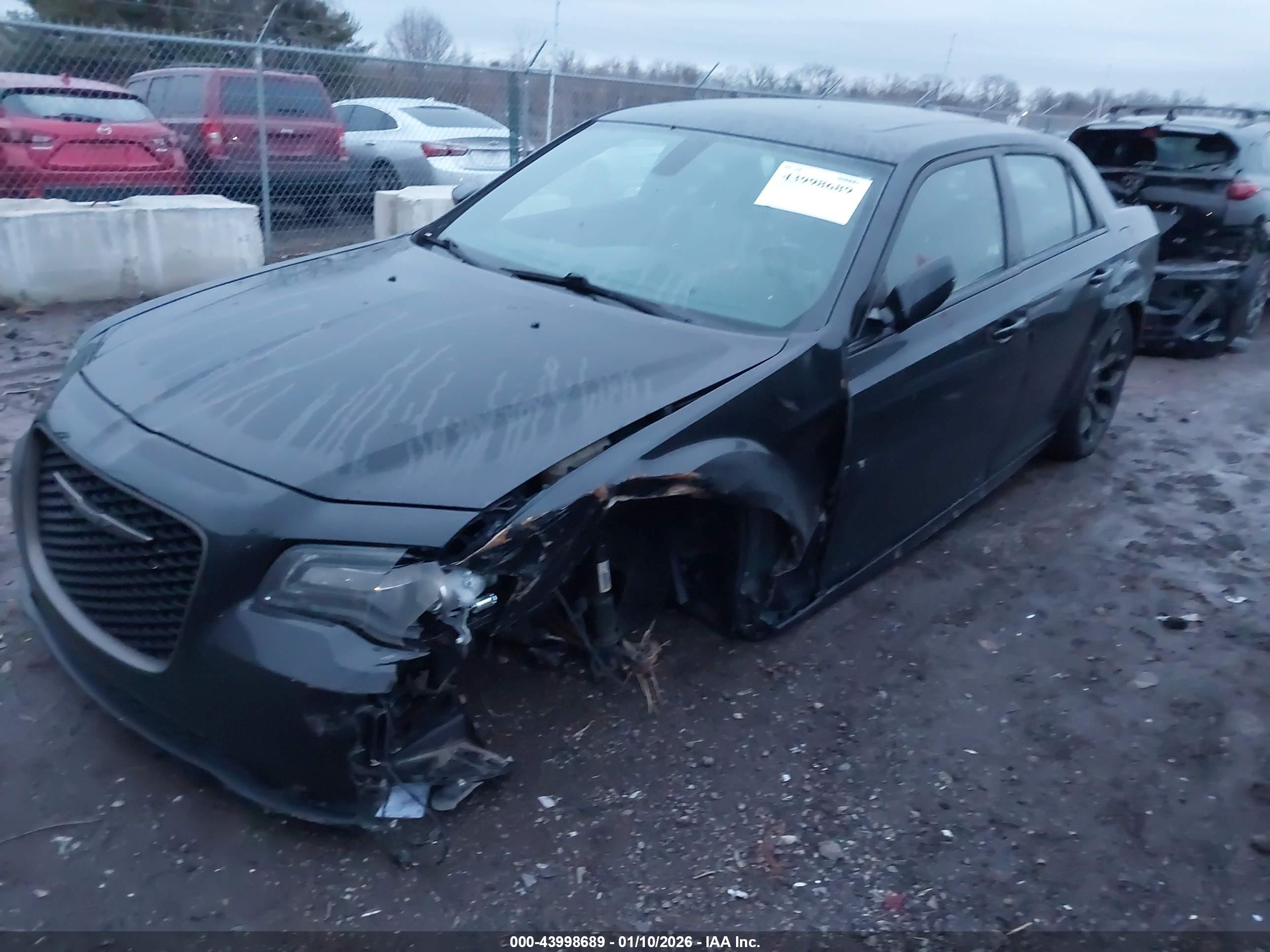 CHRYSLER 300 image 2