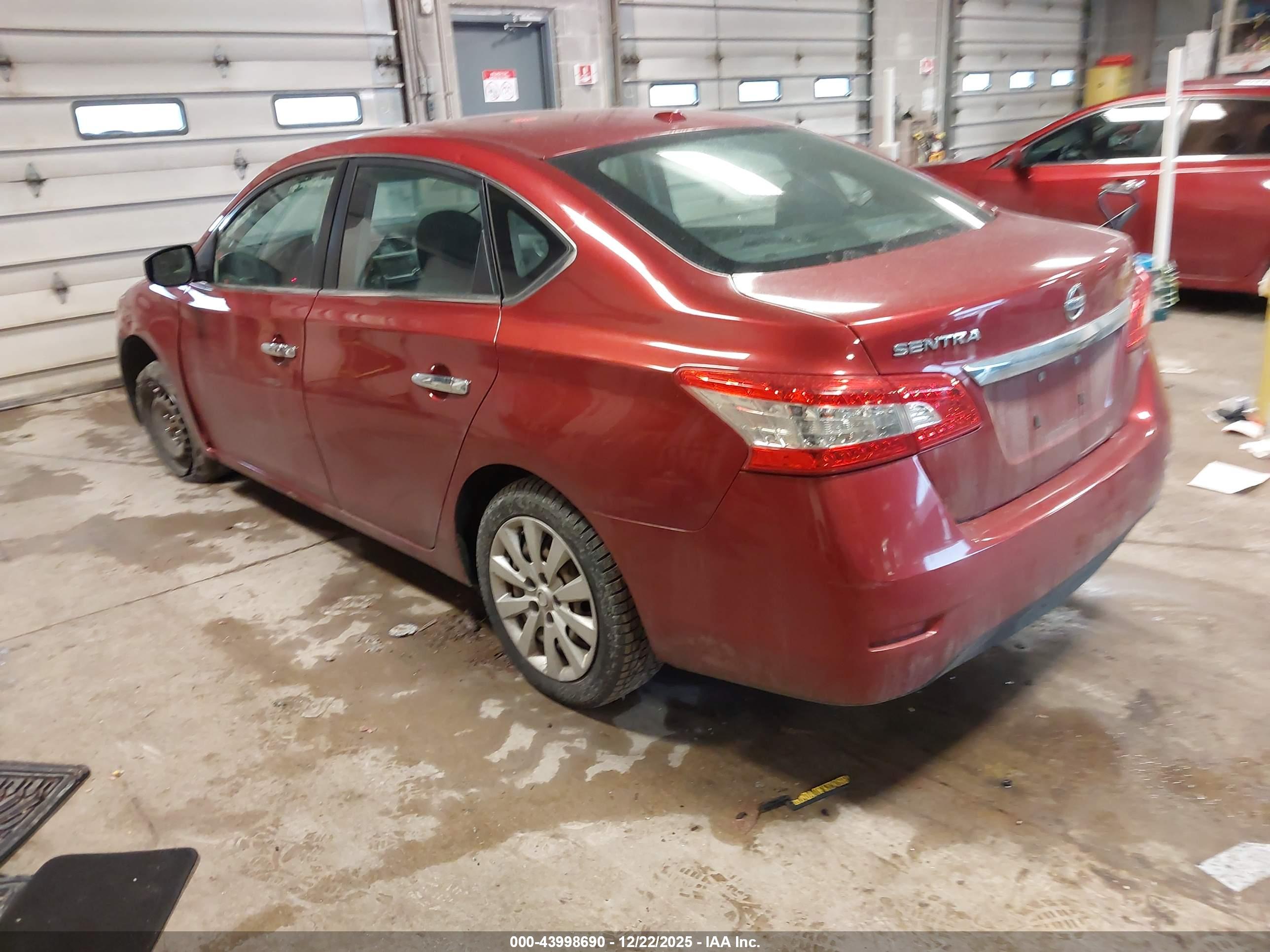 NISSAN SENTRA image 3