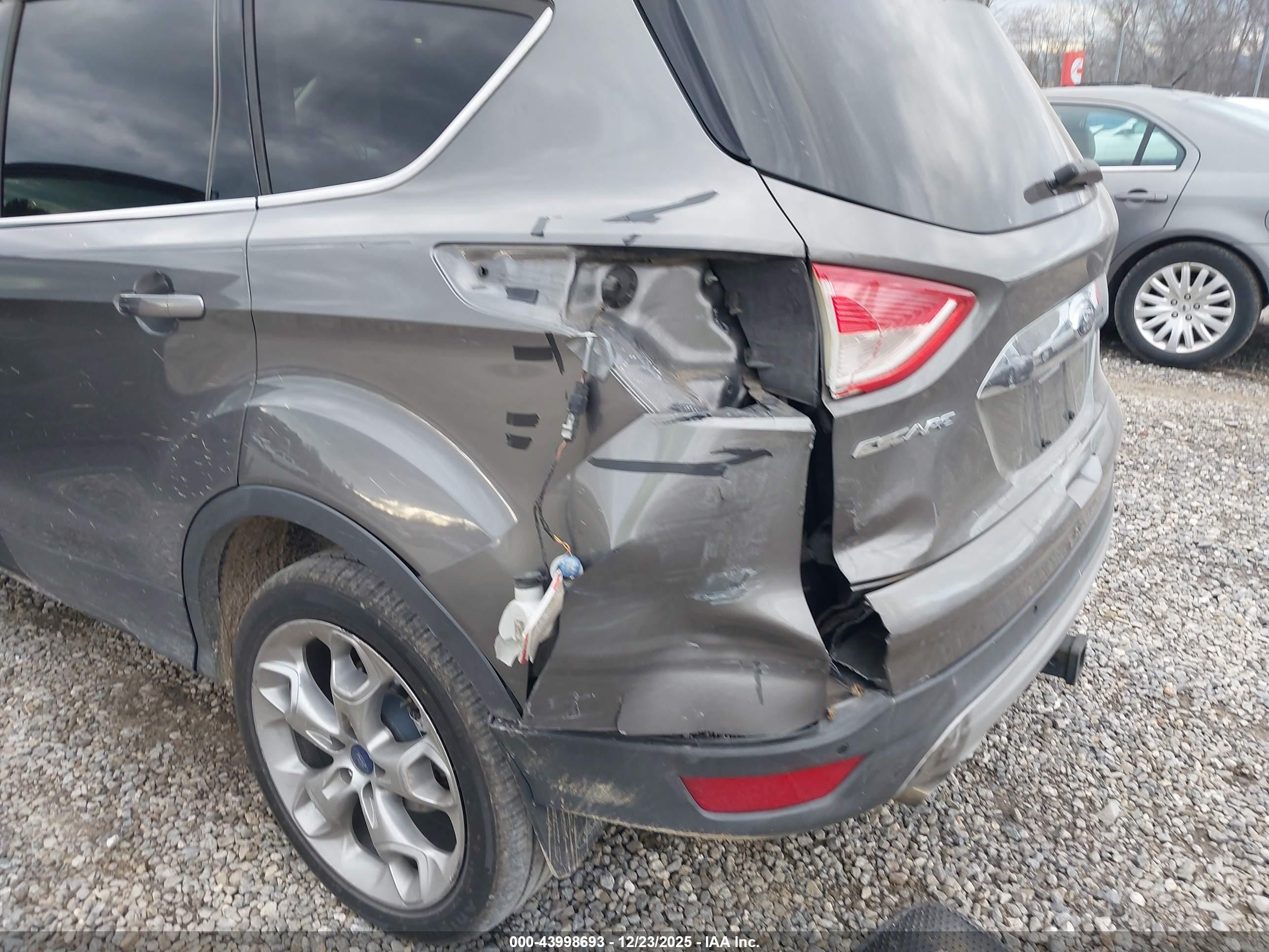 FORD ESCAPE image 6