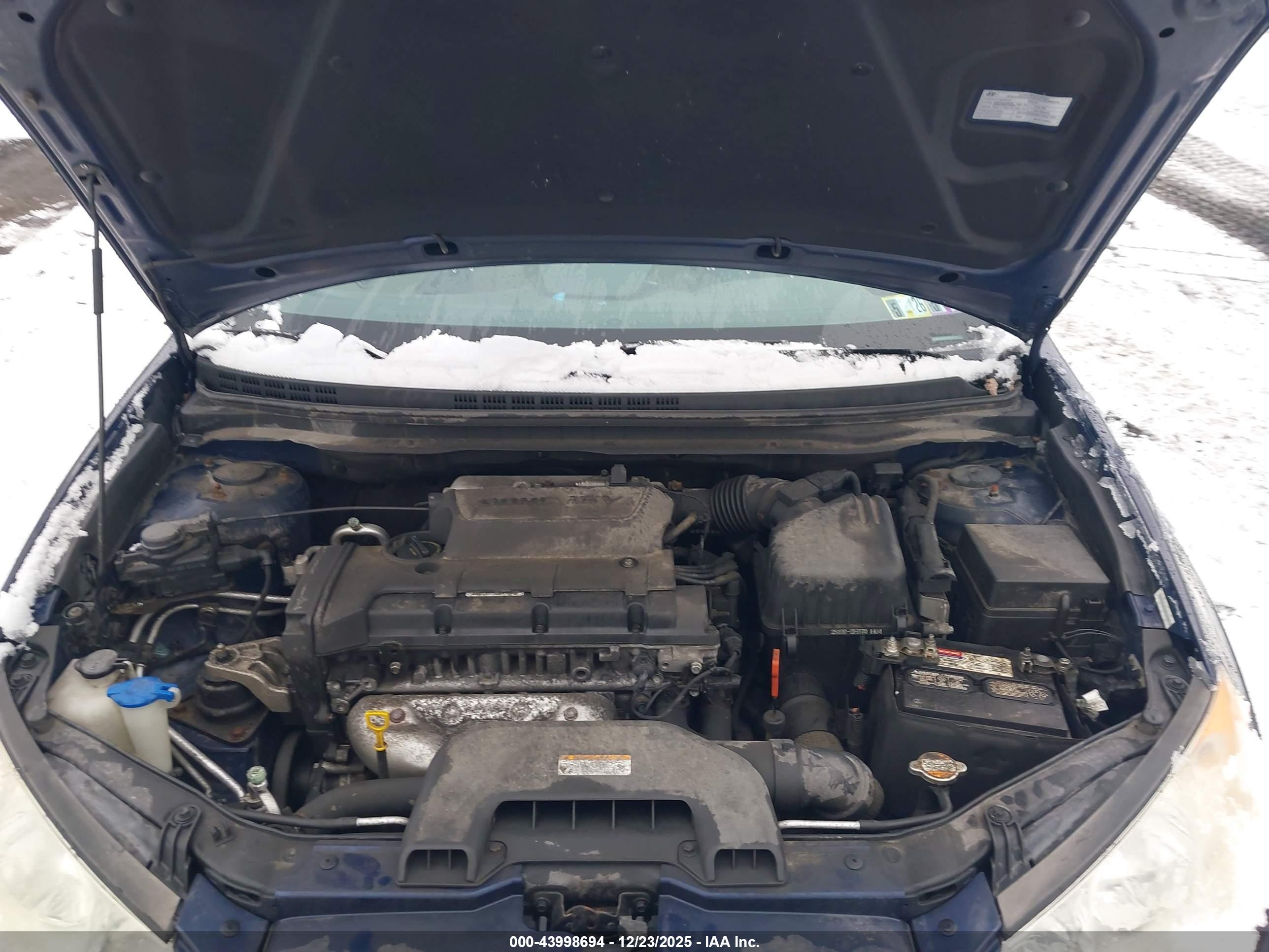 HYUNDAI ELANTRA image 10