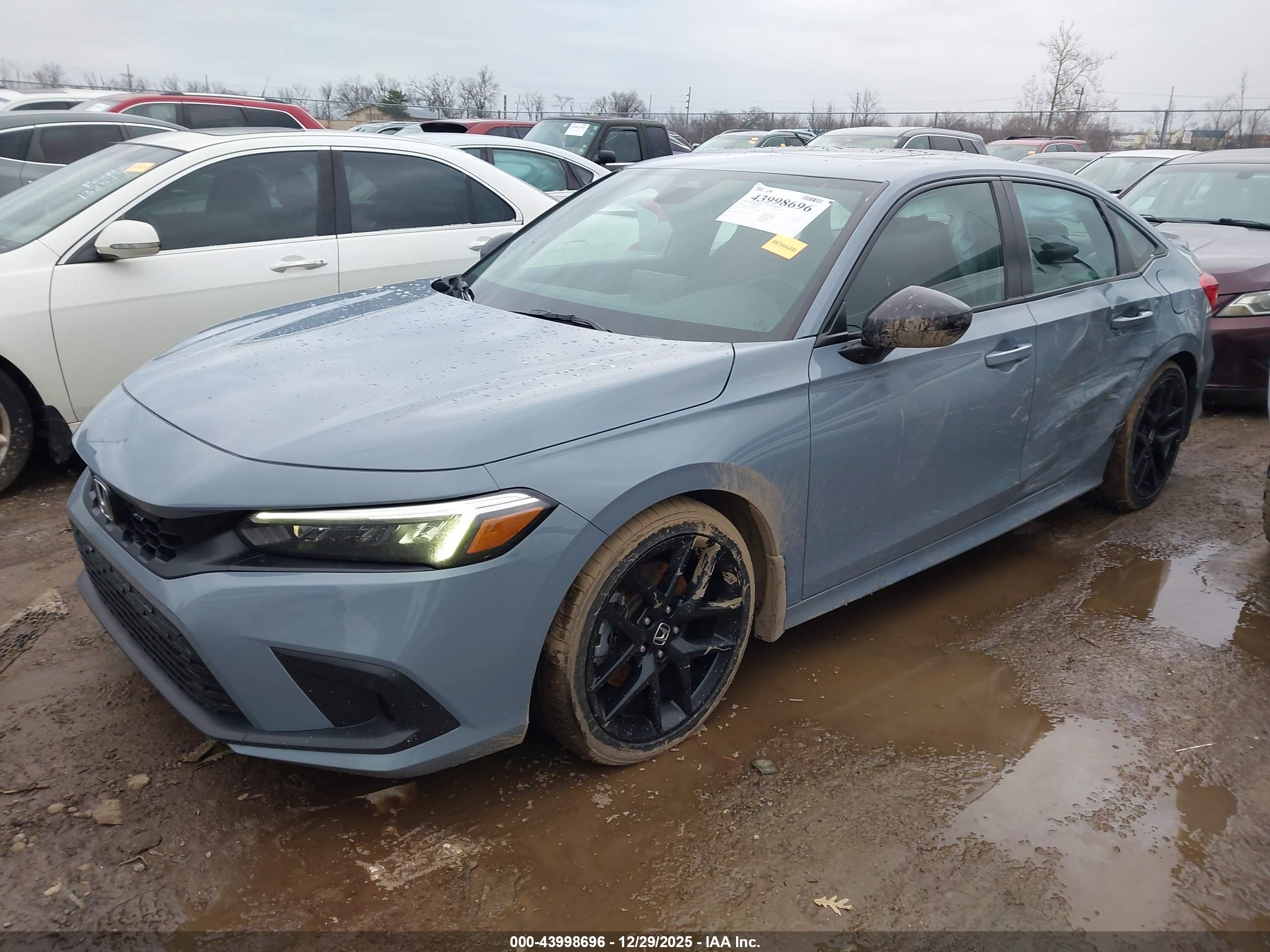 HONDA CIVIC image 2