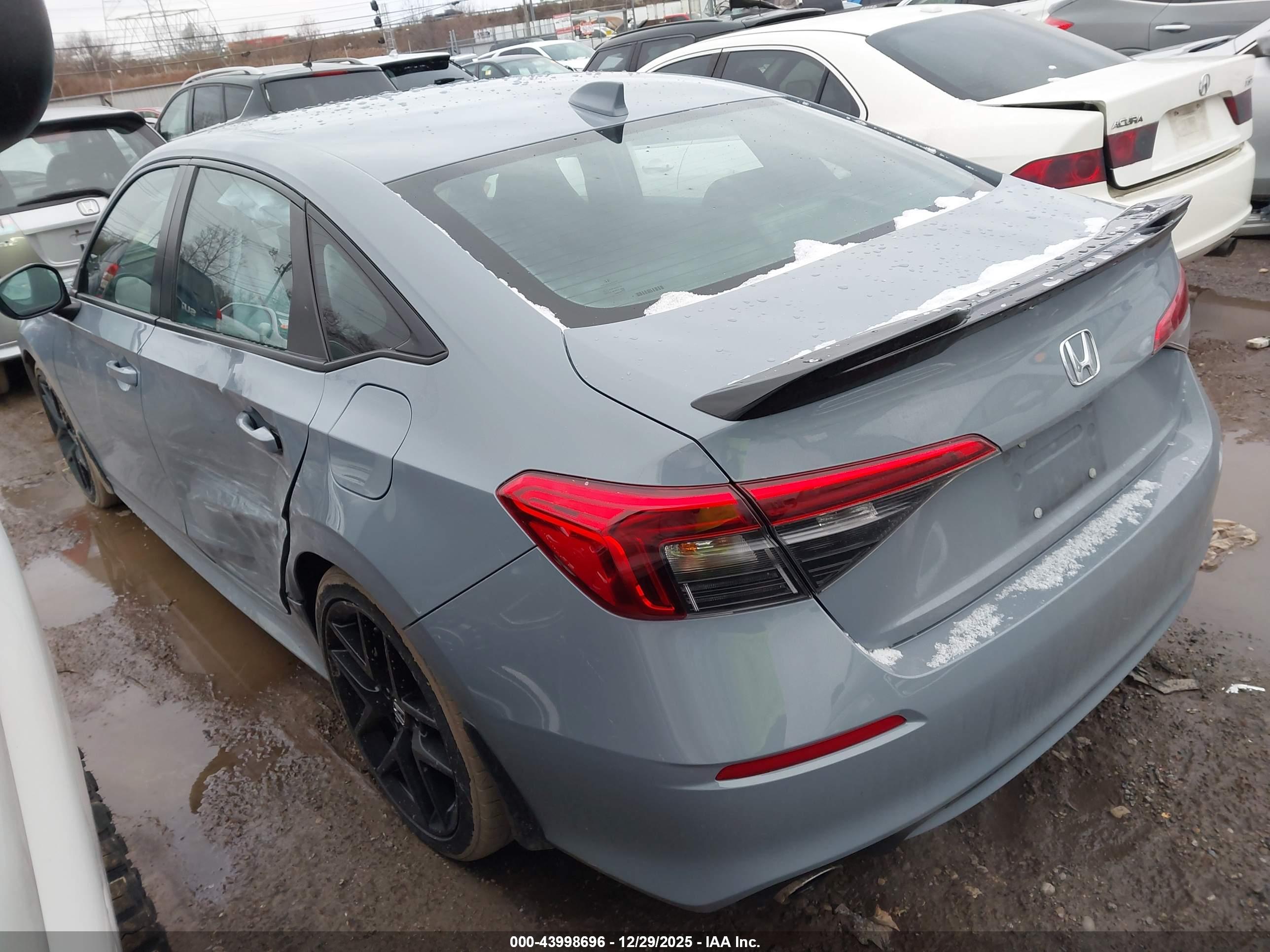 HONDA CIVIC image 3