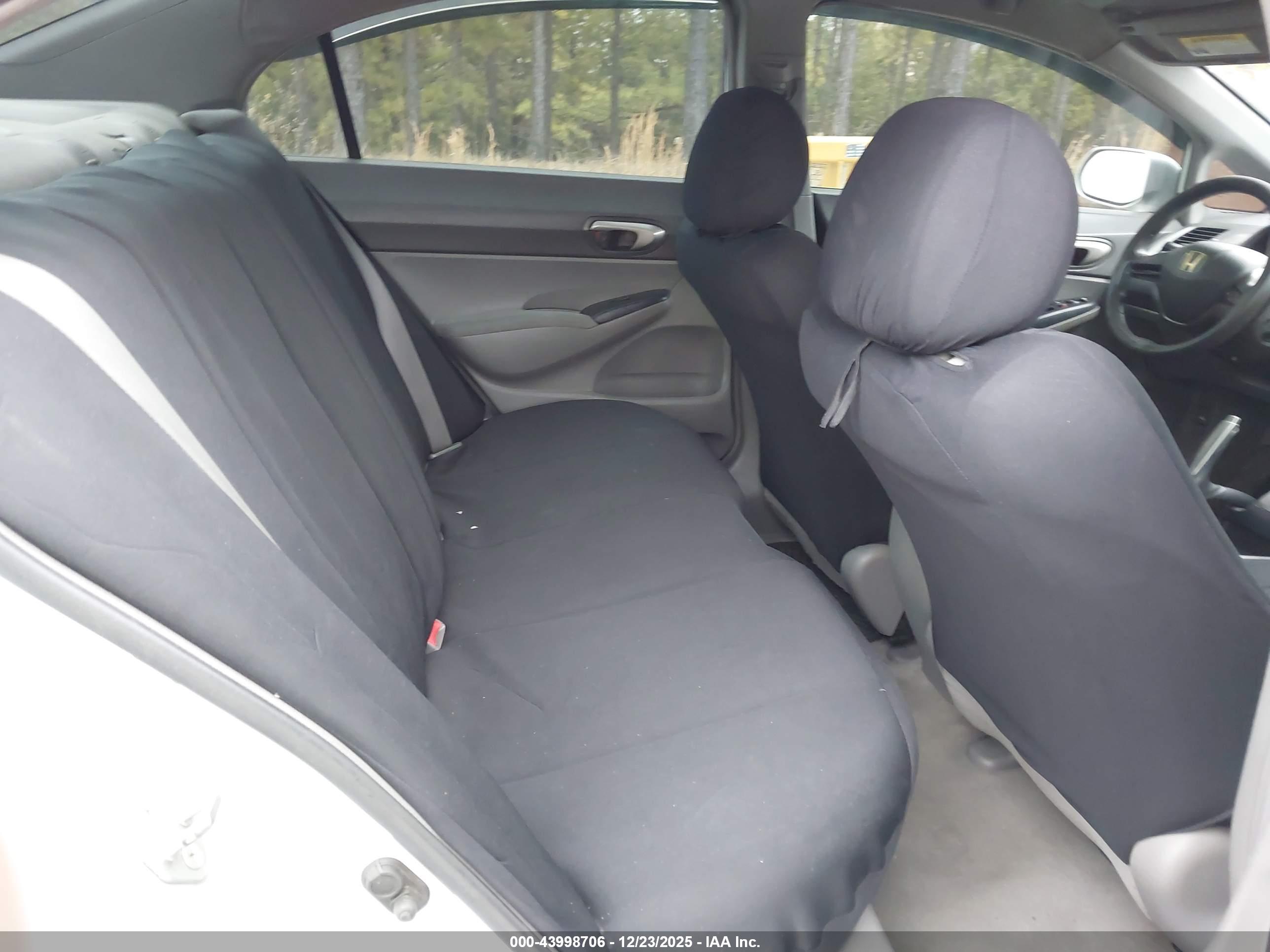 HONDA CIVIC image 8