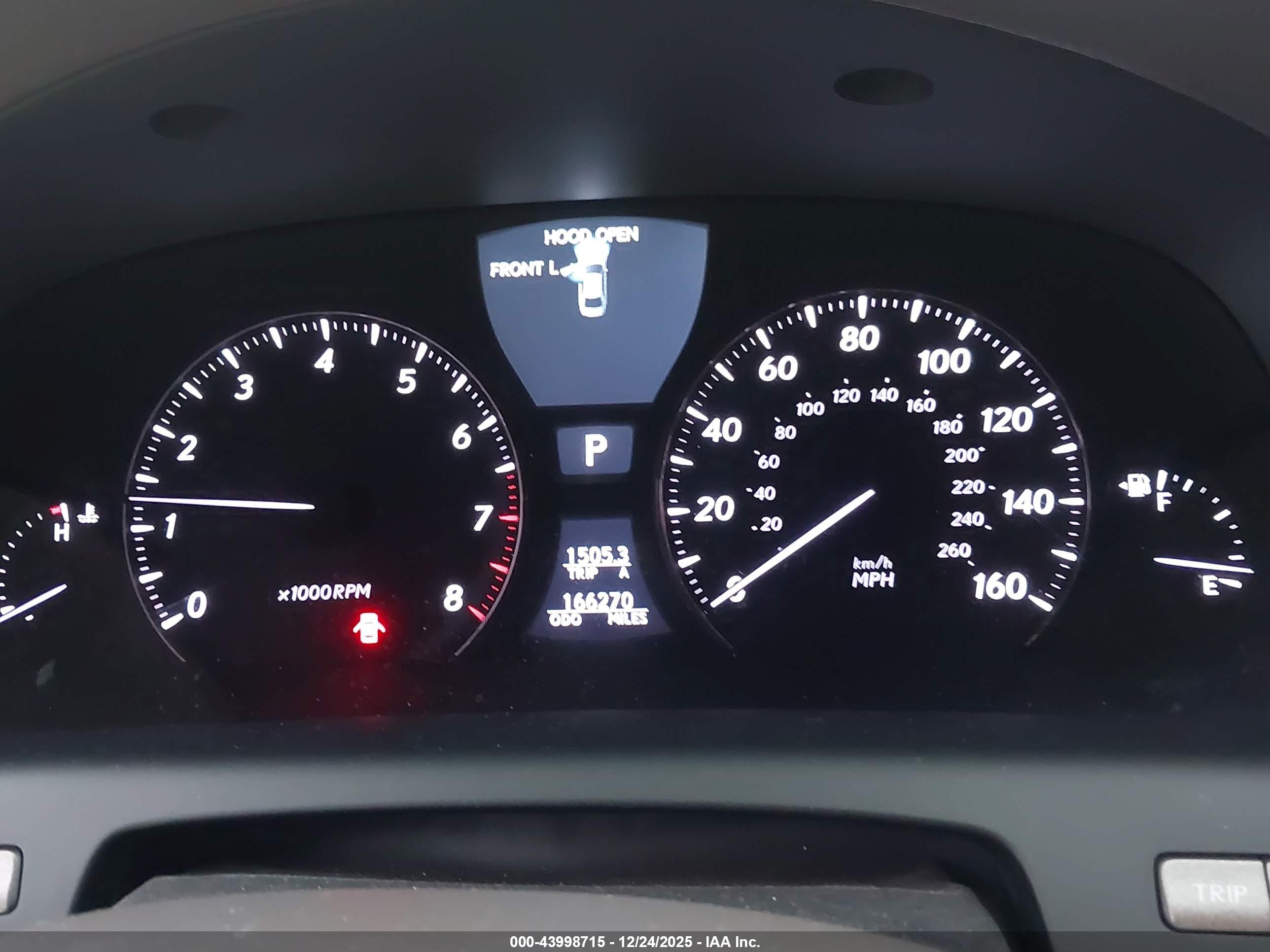 LEXUS LS image 7