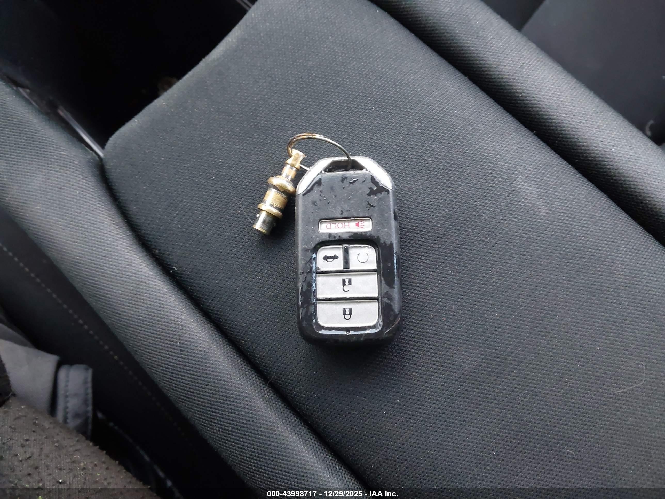 HONDA CIVIC image 11