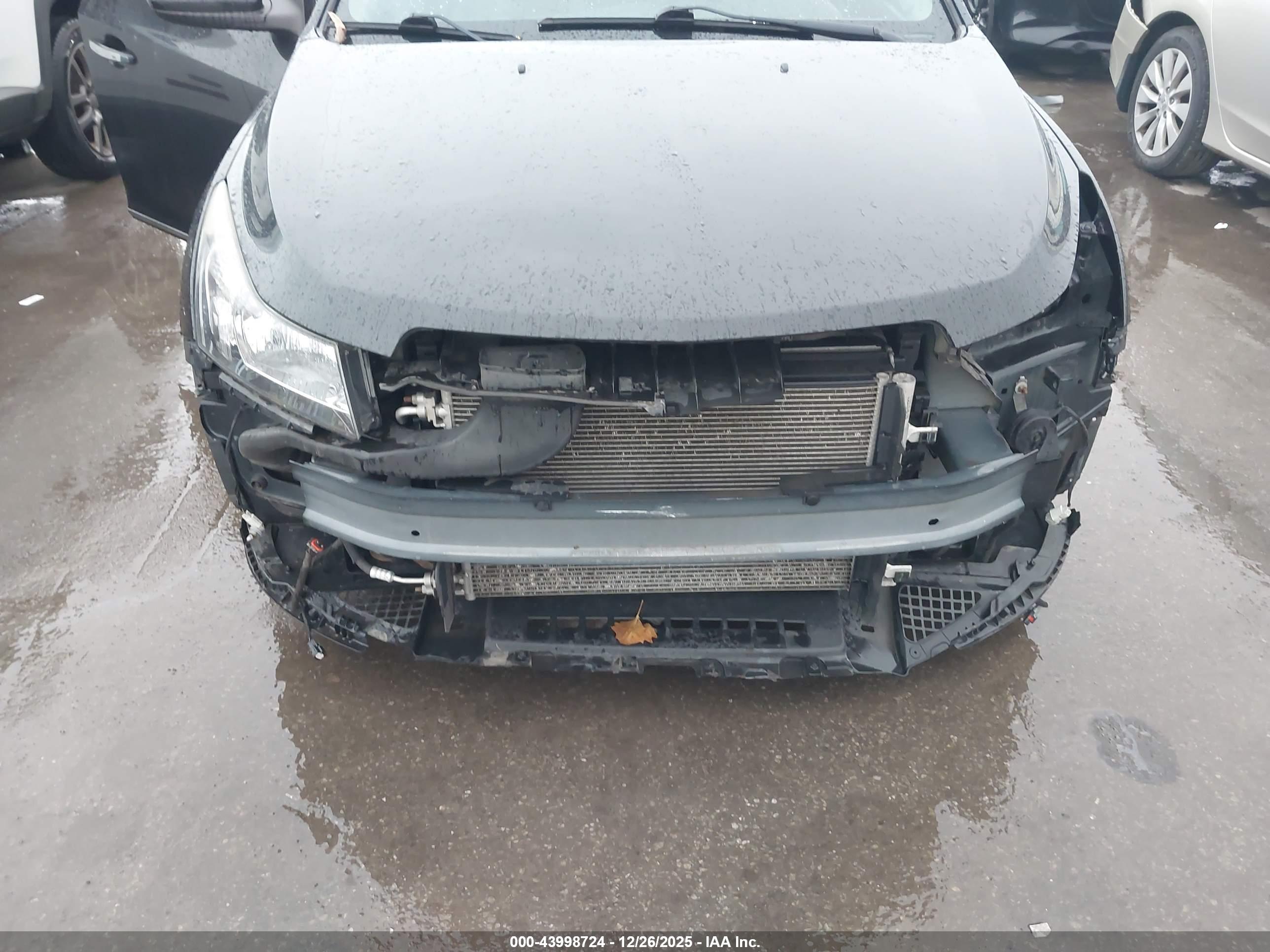 CHEVROLET CRUZE image 6