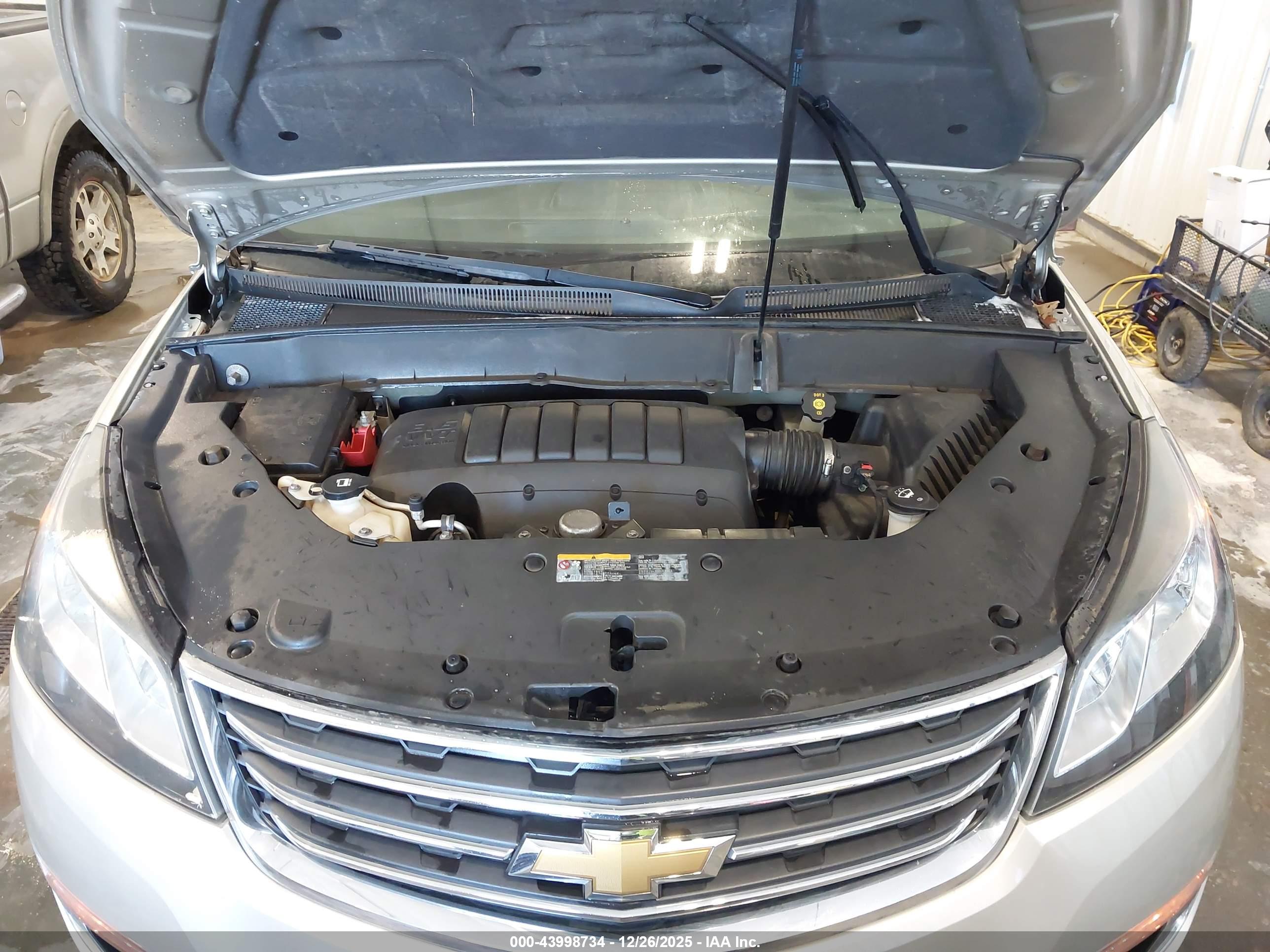 CHEVROLET TRAVERSE image 10