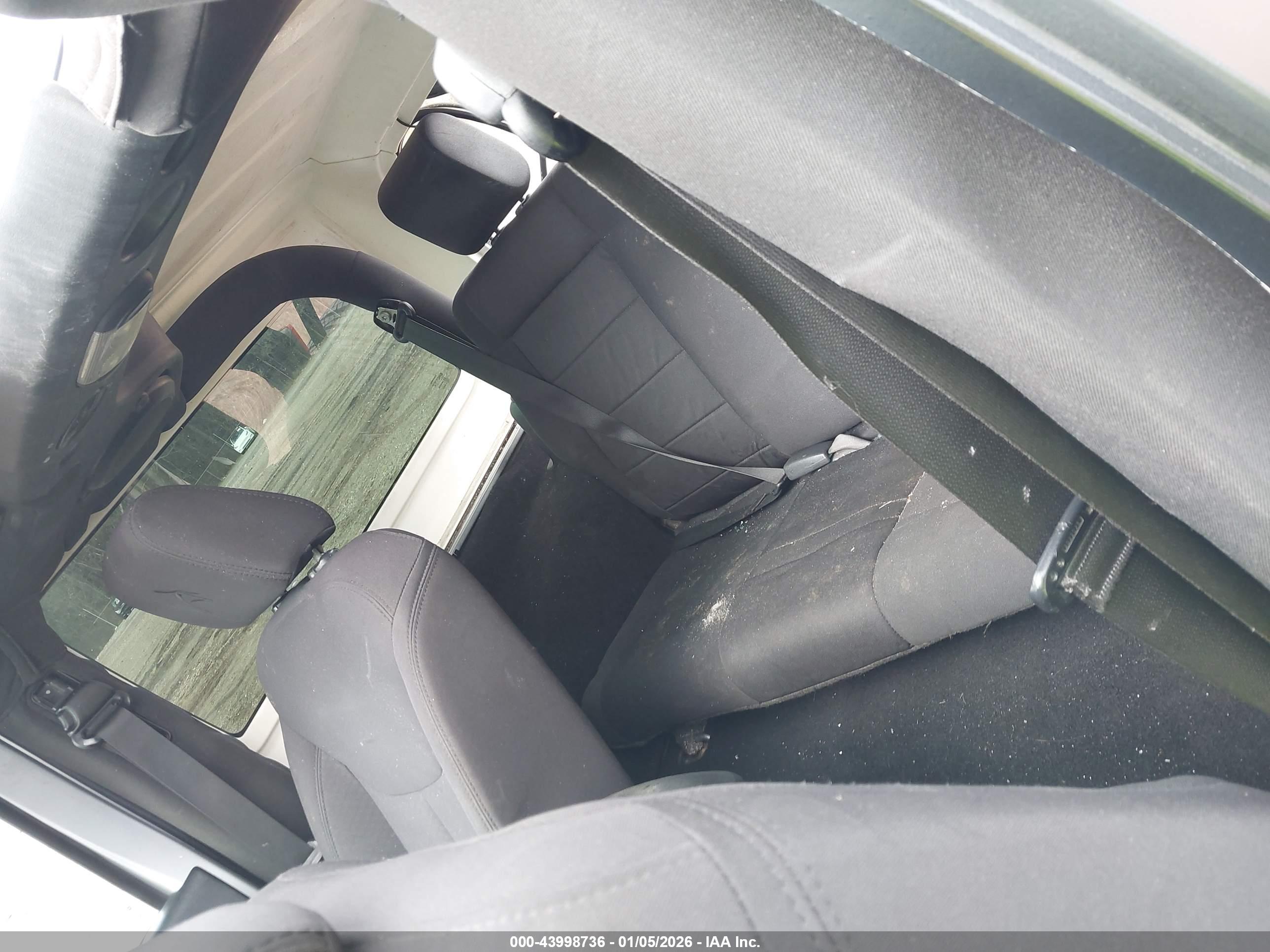 JEEP WRANGLER image 8