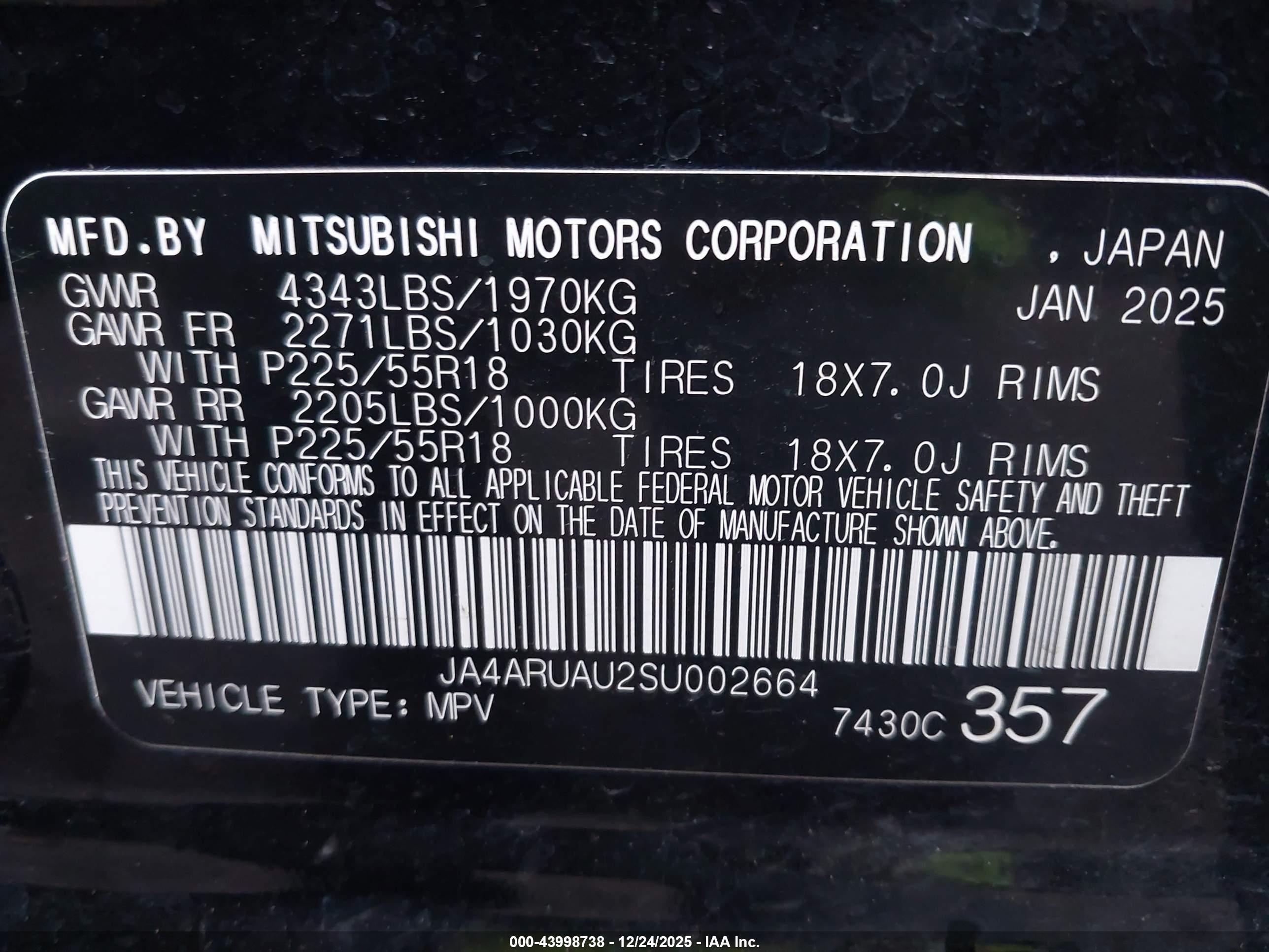 MITSUBISHI OUTLANDER image 9
