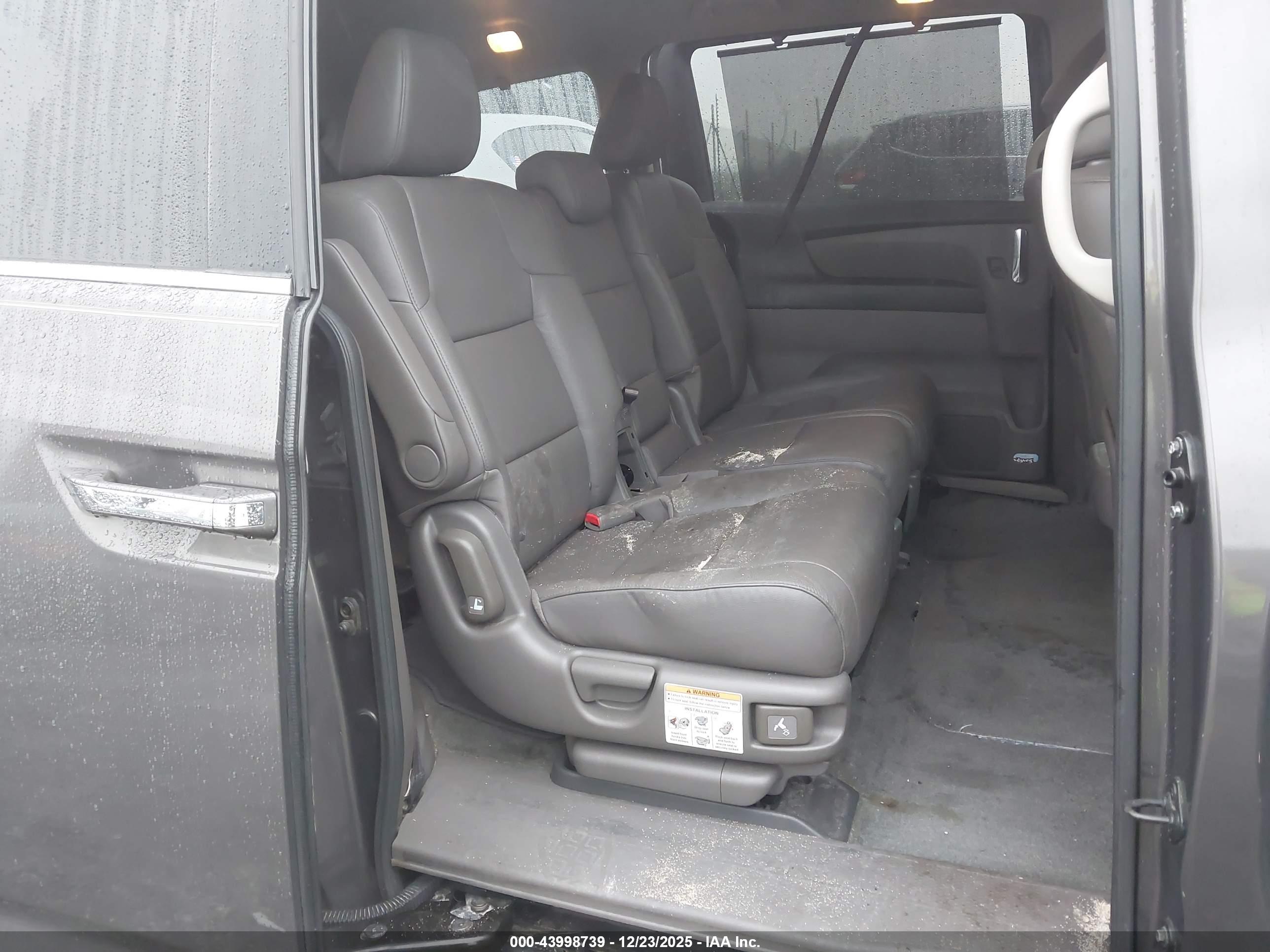 HONDA ODYSSEY image 8