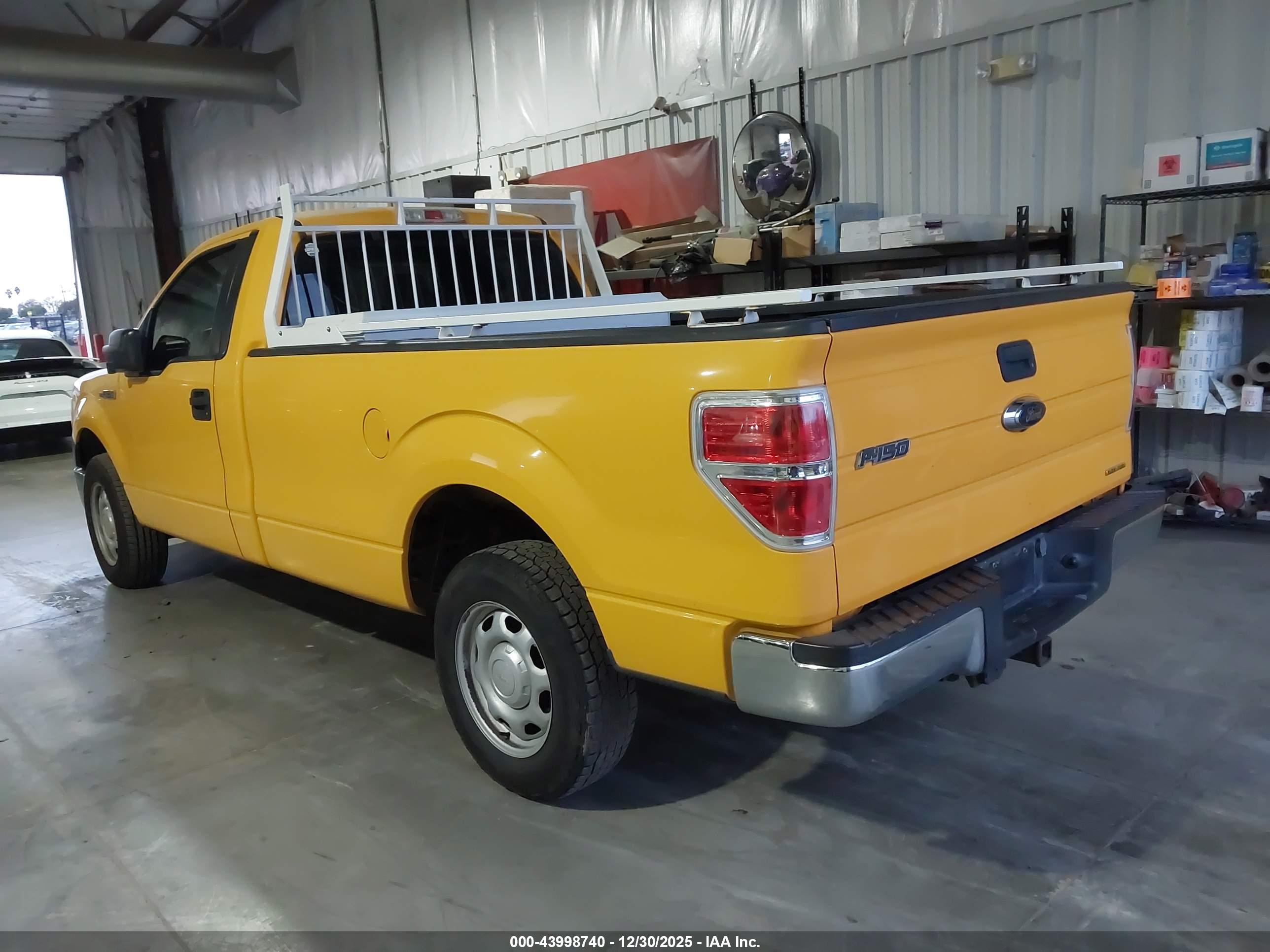 FORD F-150 image 3