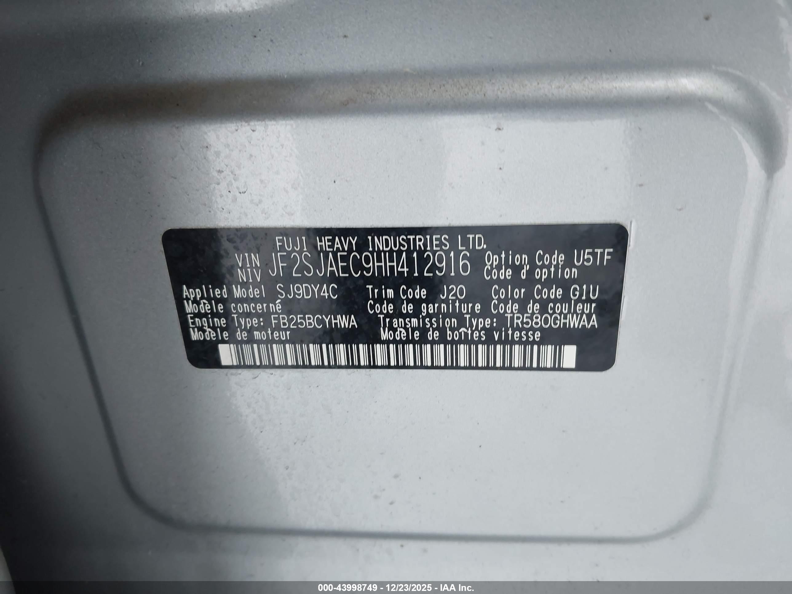 SUBARU FORESTER image 9