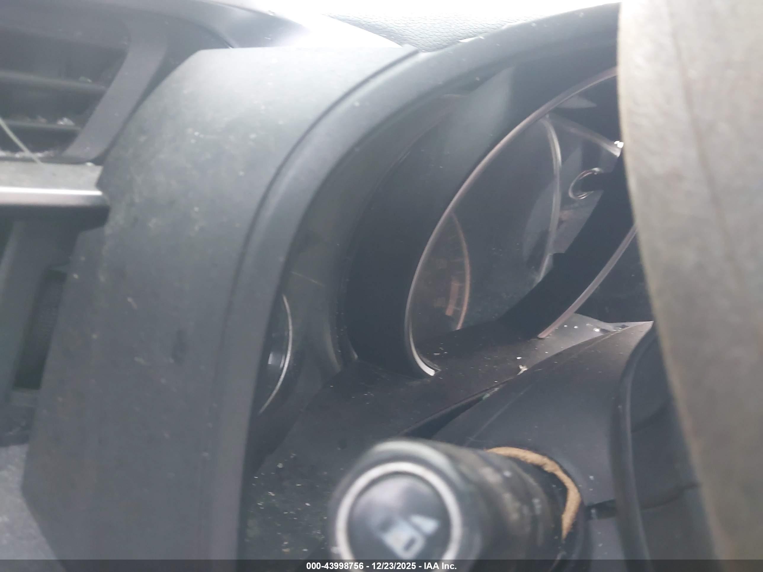 HONDA FIT image 7
