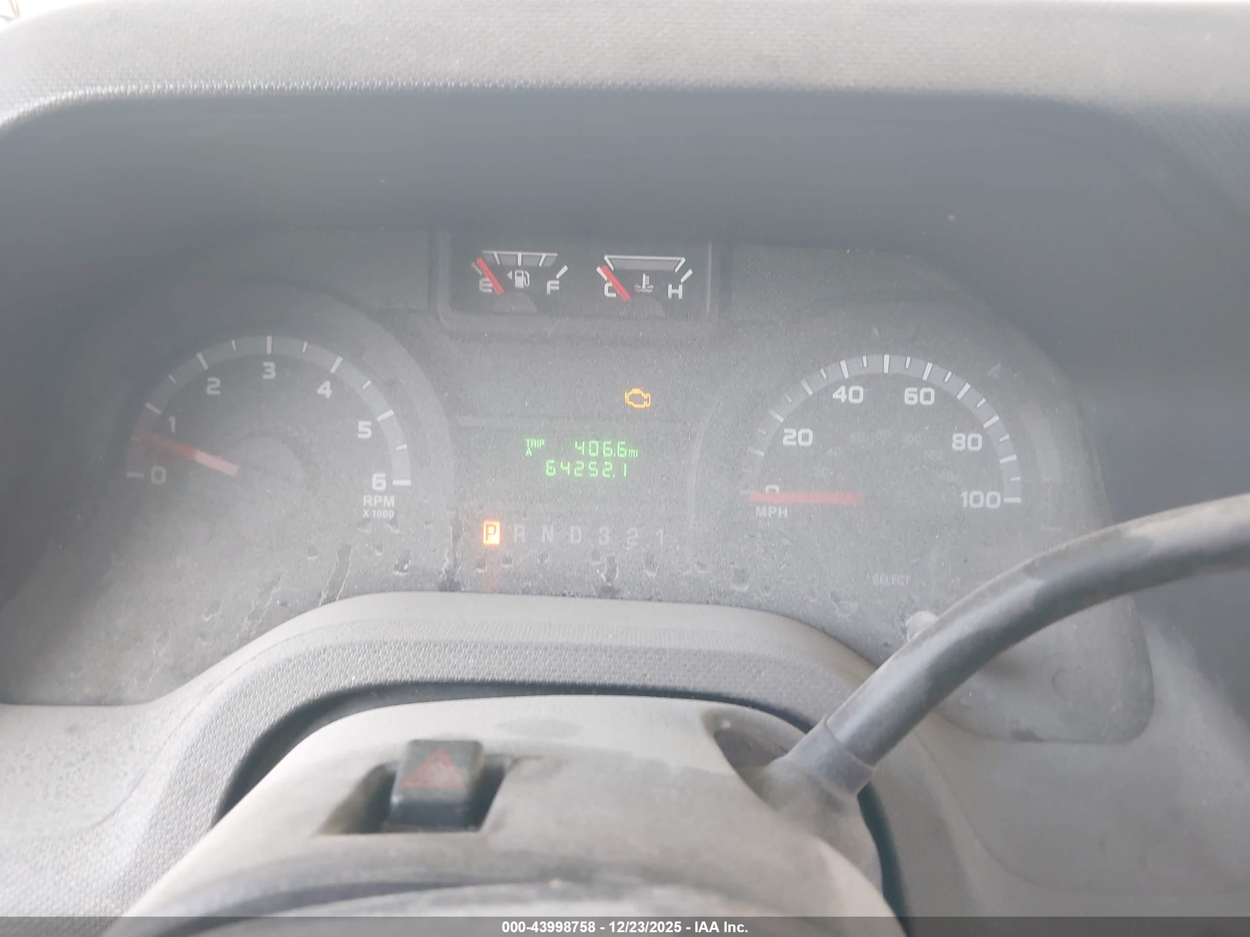 FORD E-350 image 6