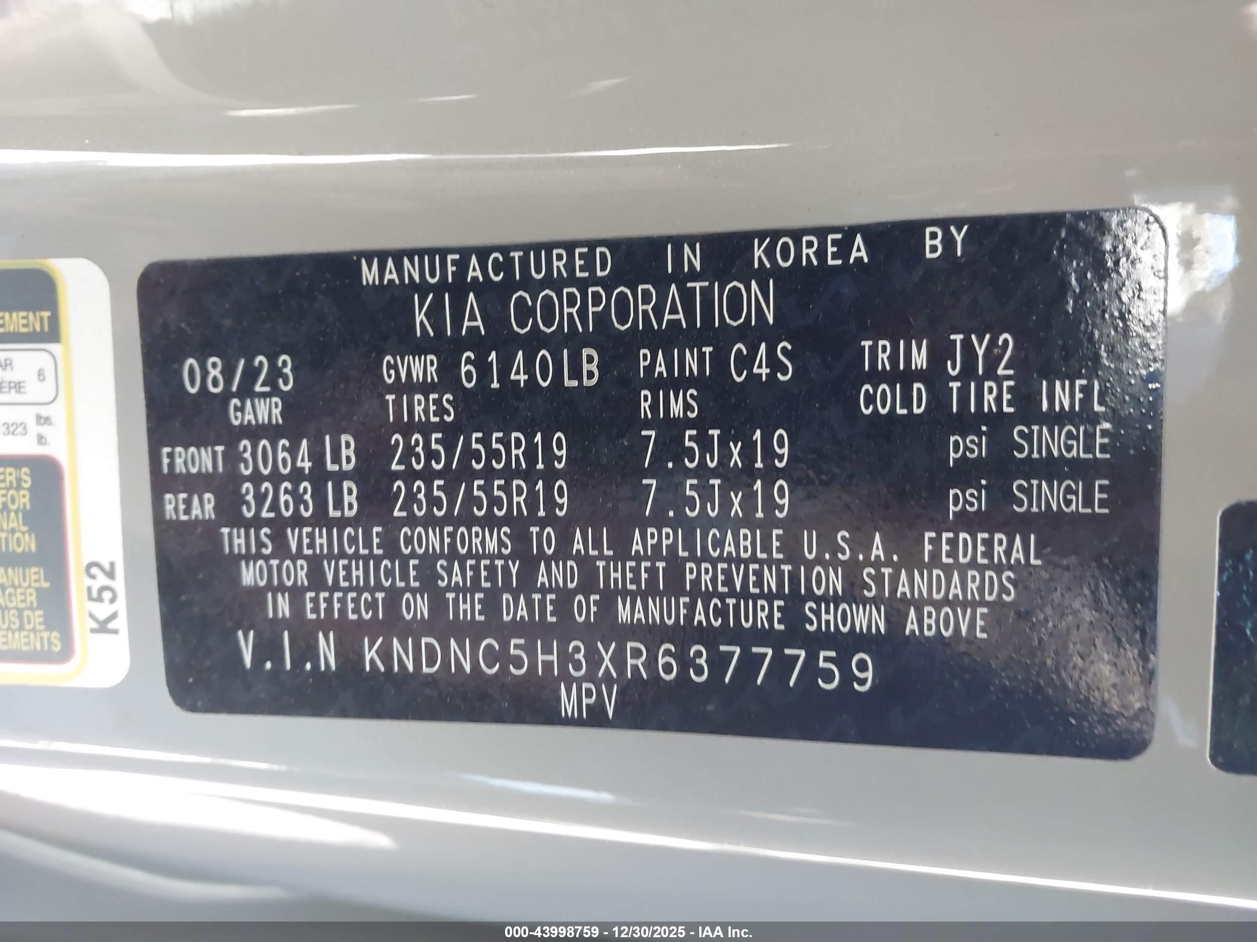KIA CARNIVAL image 9
