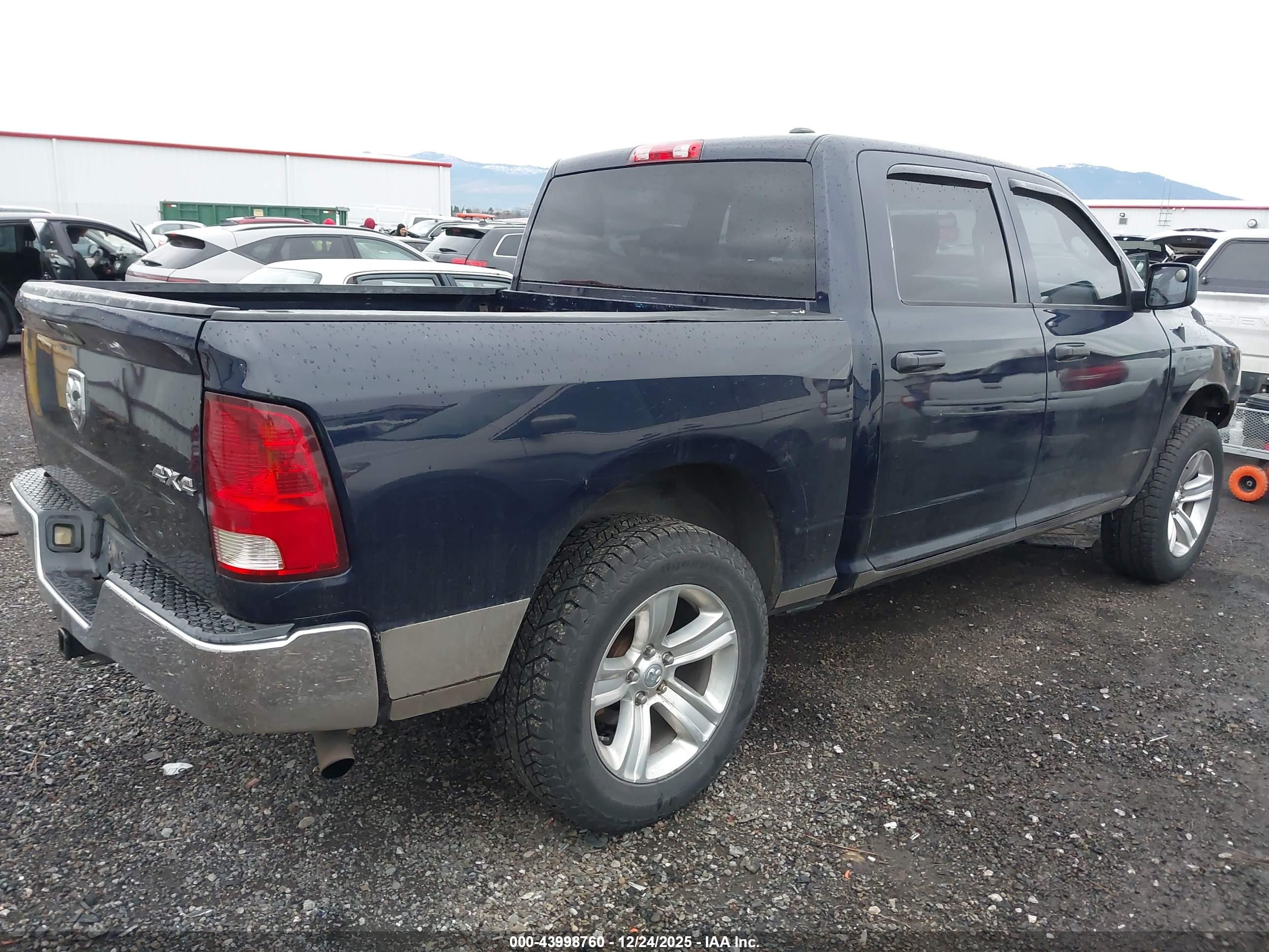 RAM 1500 image 4