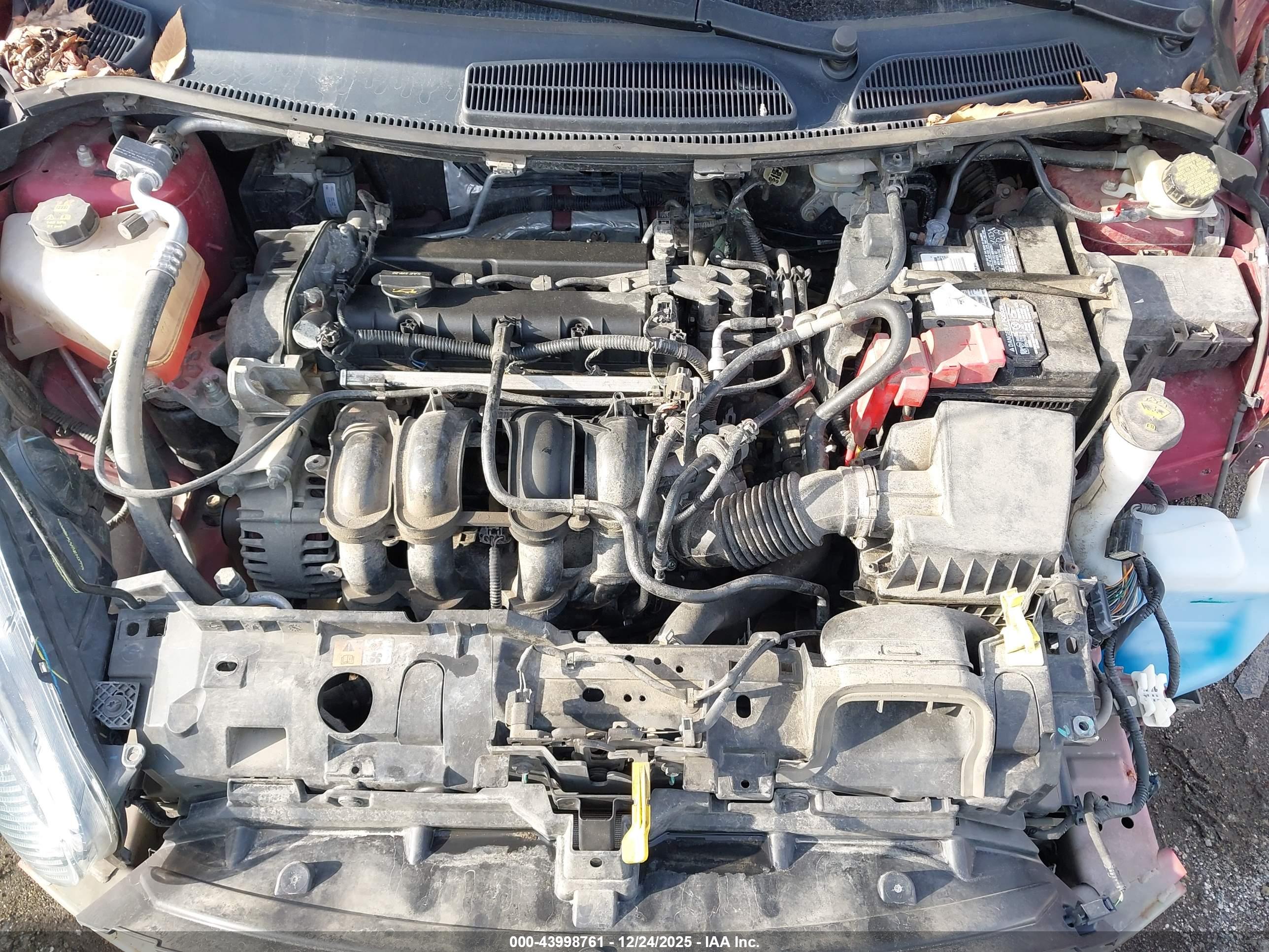 FORD FIESTA image 10