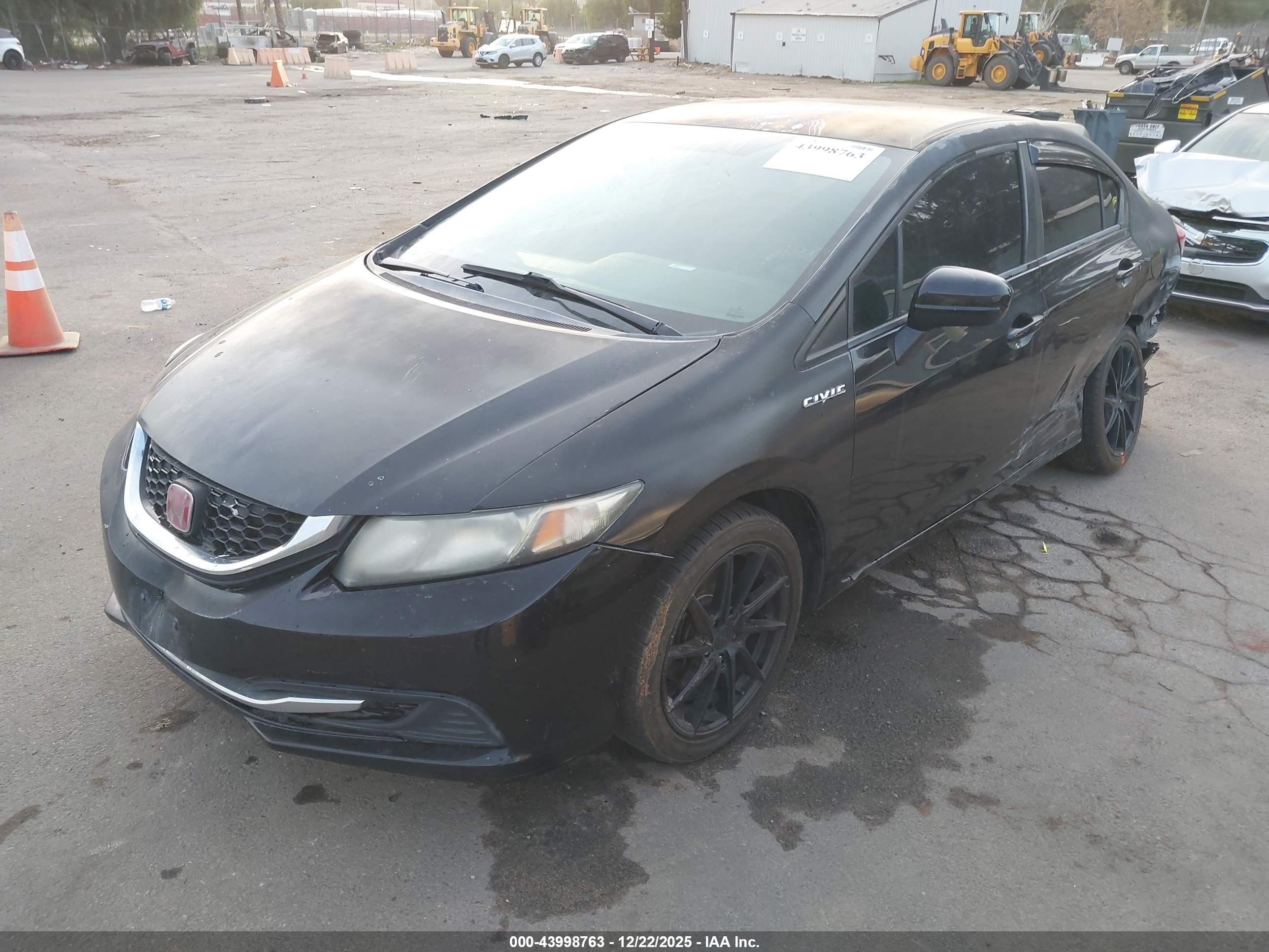 HONDA CIVIC image 2