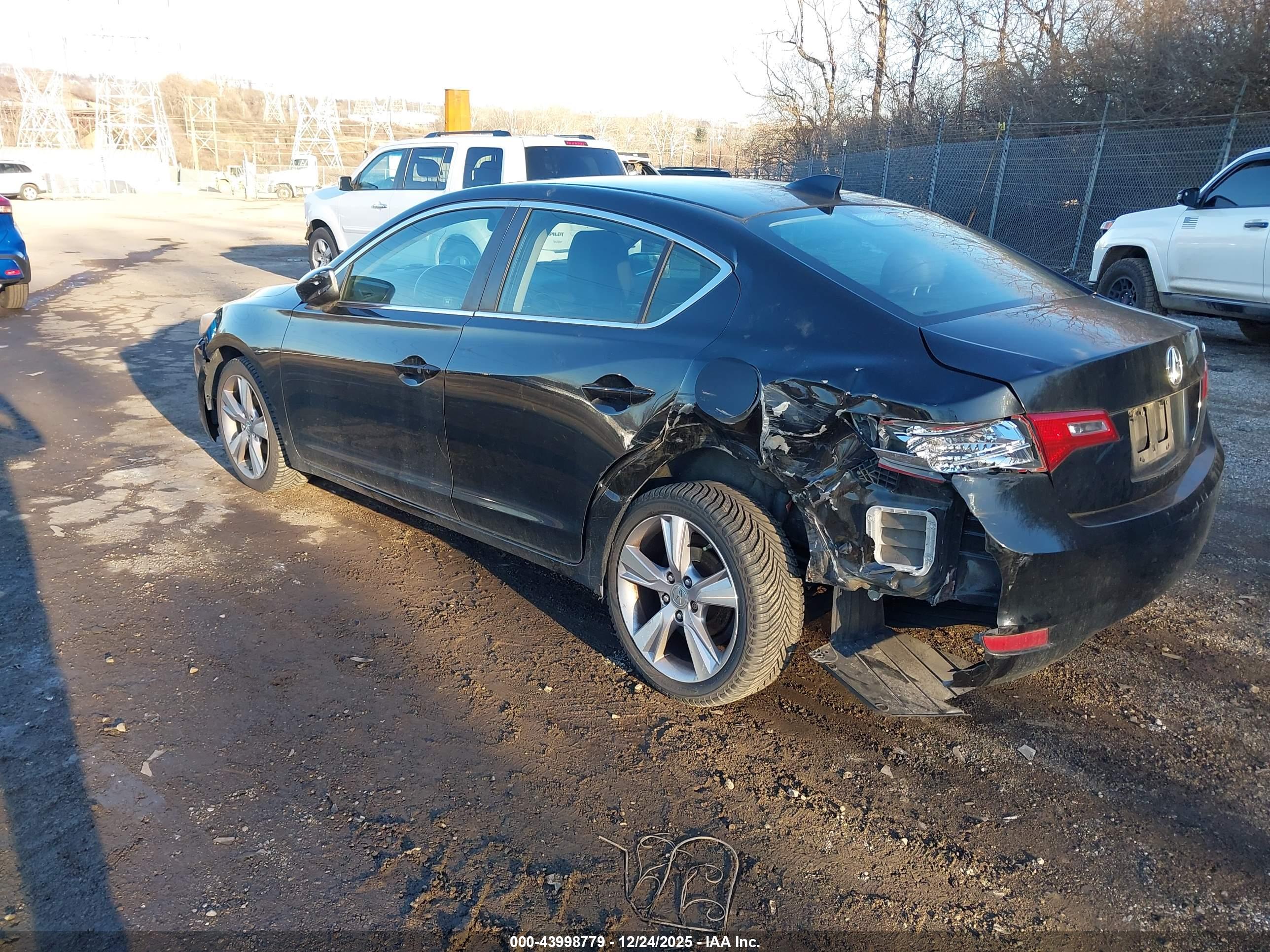 ACURA ILX image 3