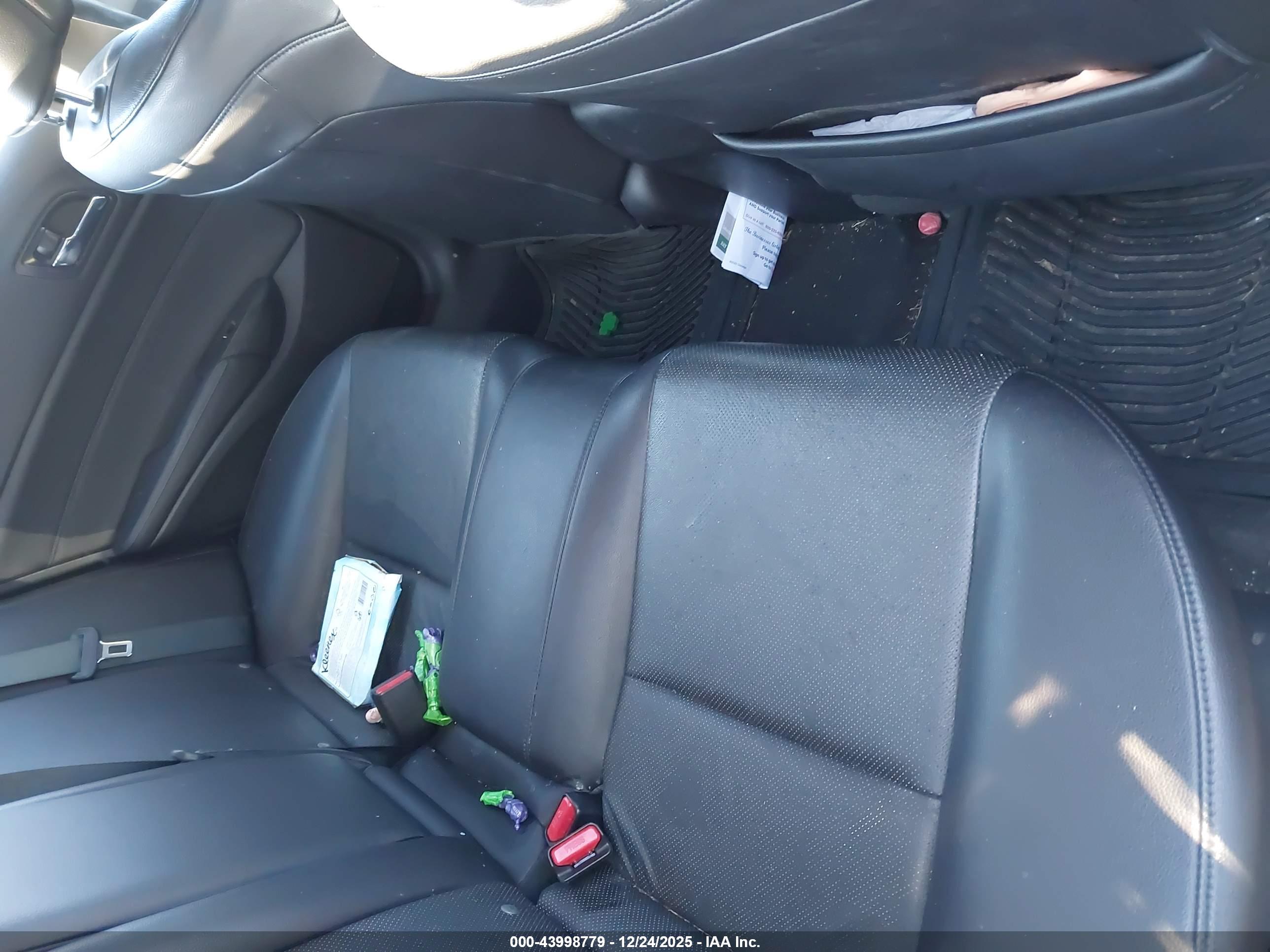 ACURA ILX image 8