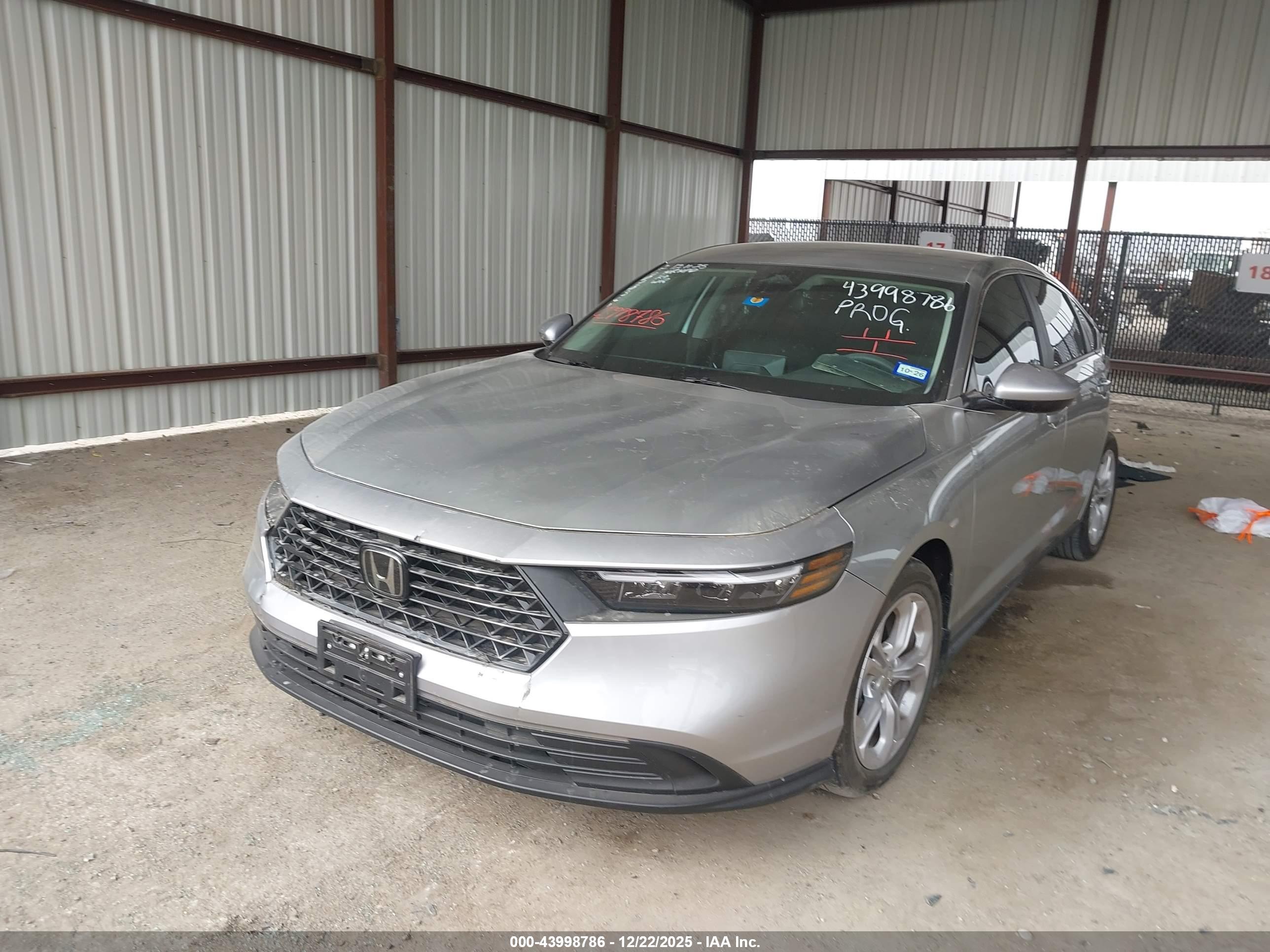 HONDA ACCORD image 2