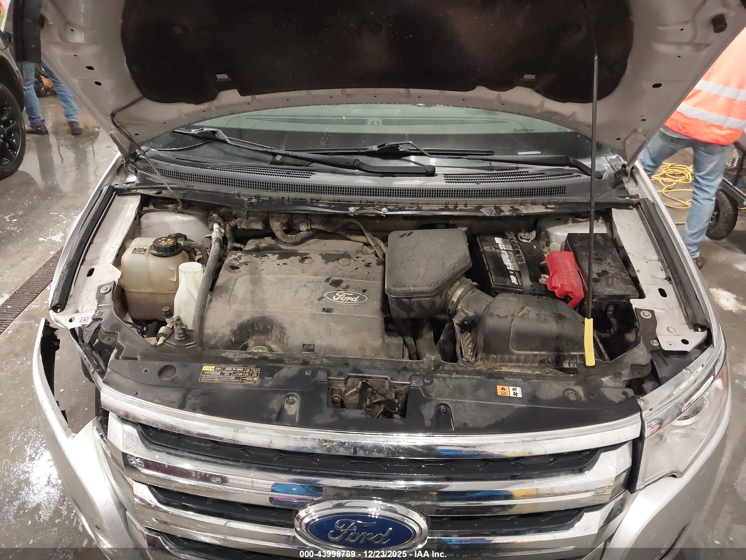 FORD EDGE image 10