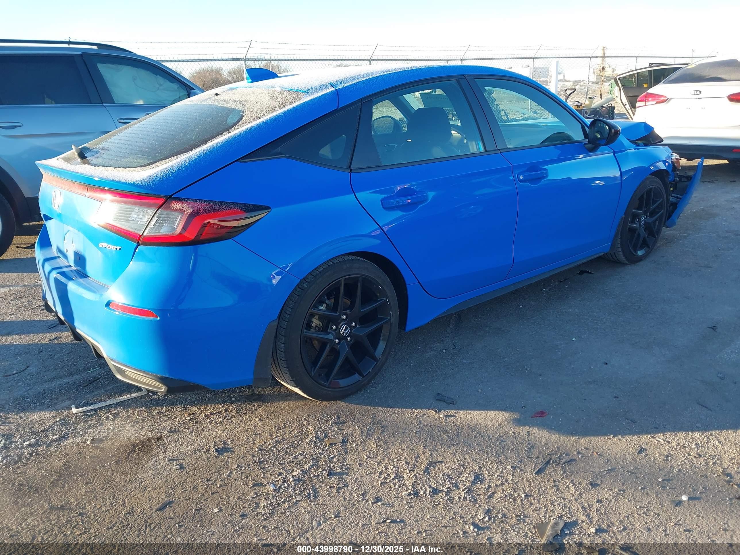 HONDA CIVIC image 4