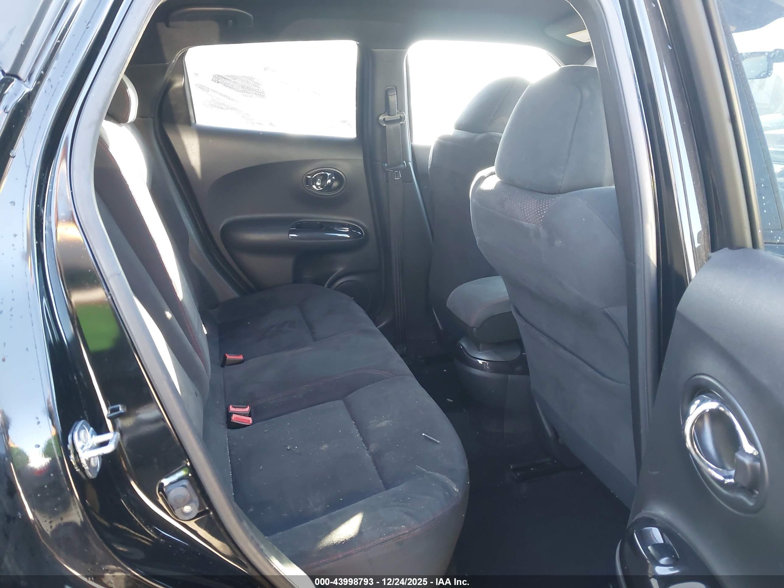 NISSAN JUKE image 8