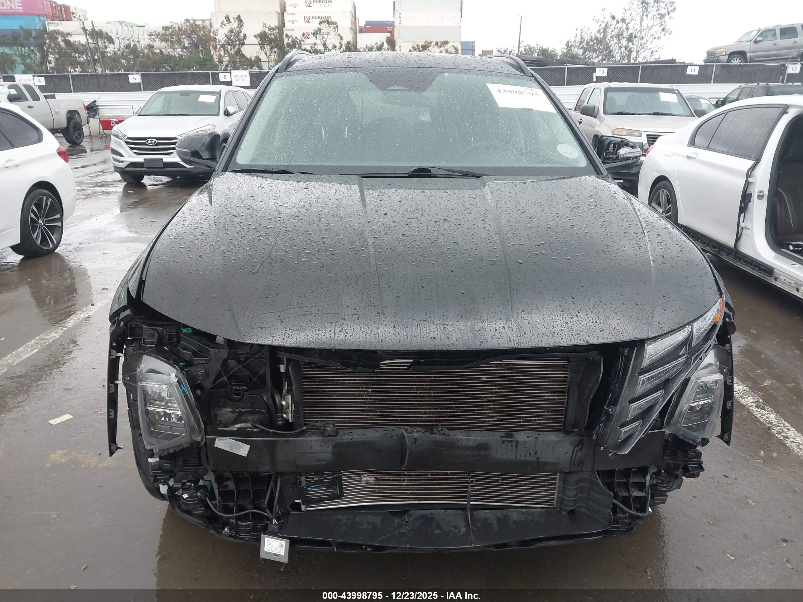 HYUNDAI TUCSON image 6
