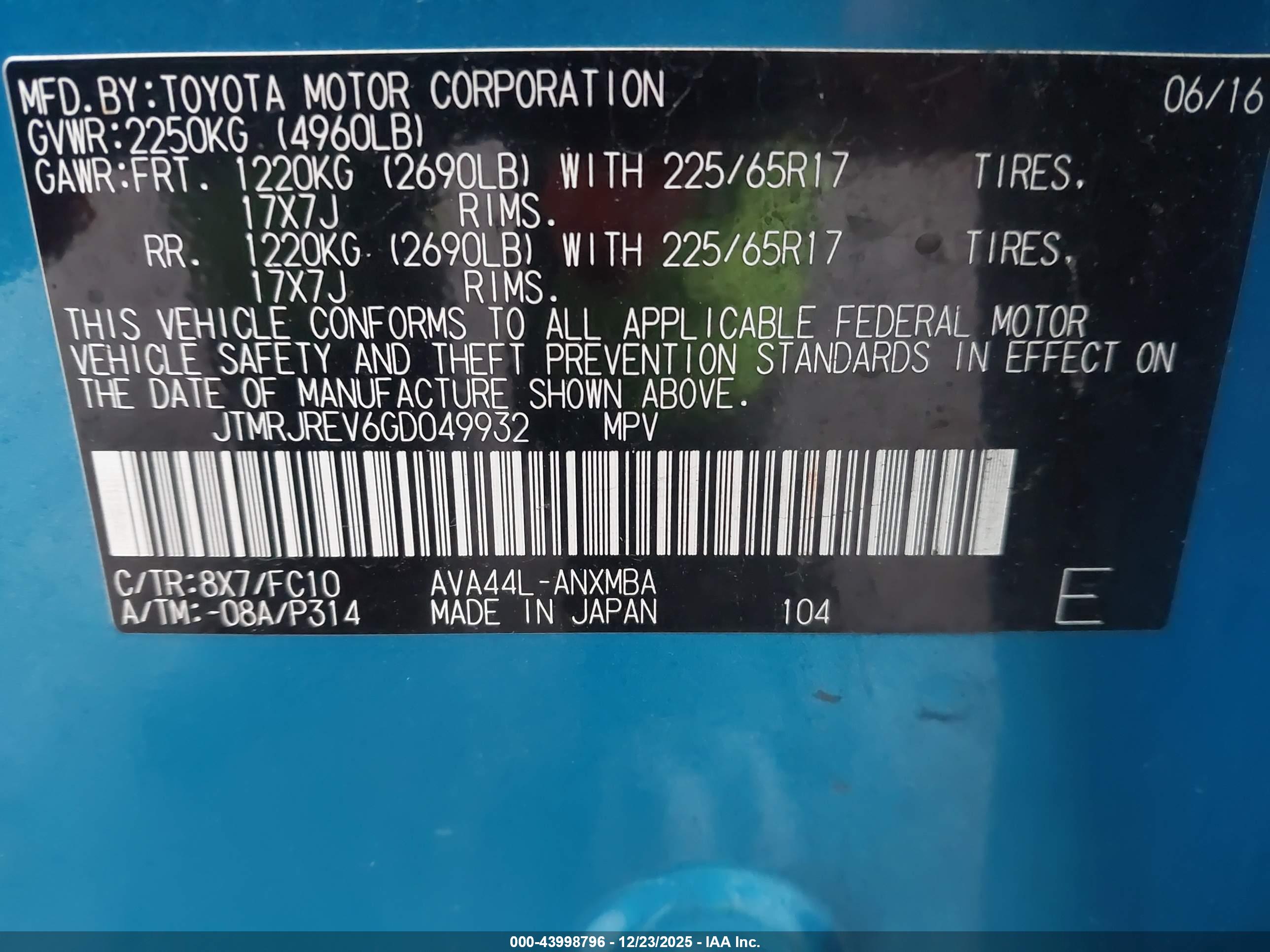 TOYOTA RAV4 image 9