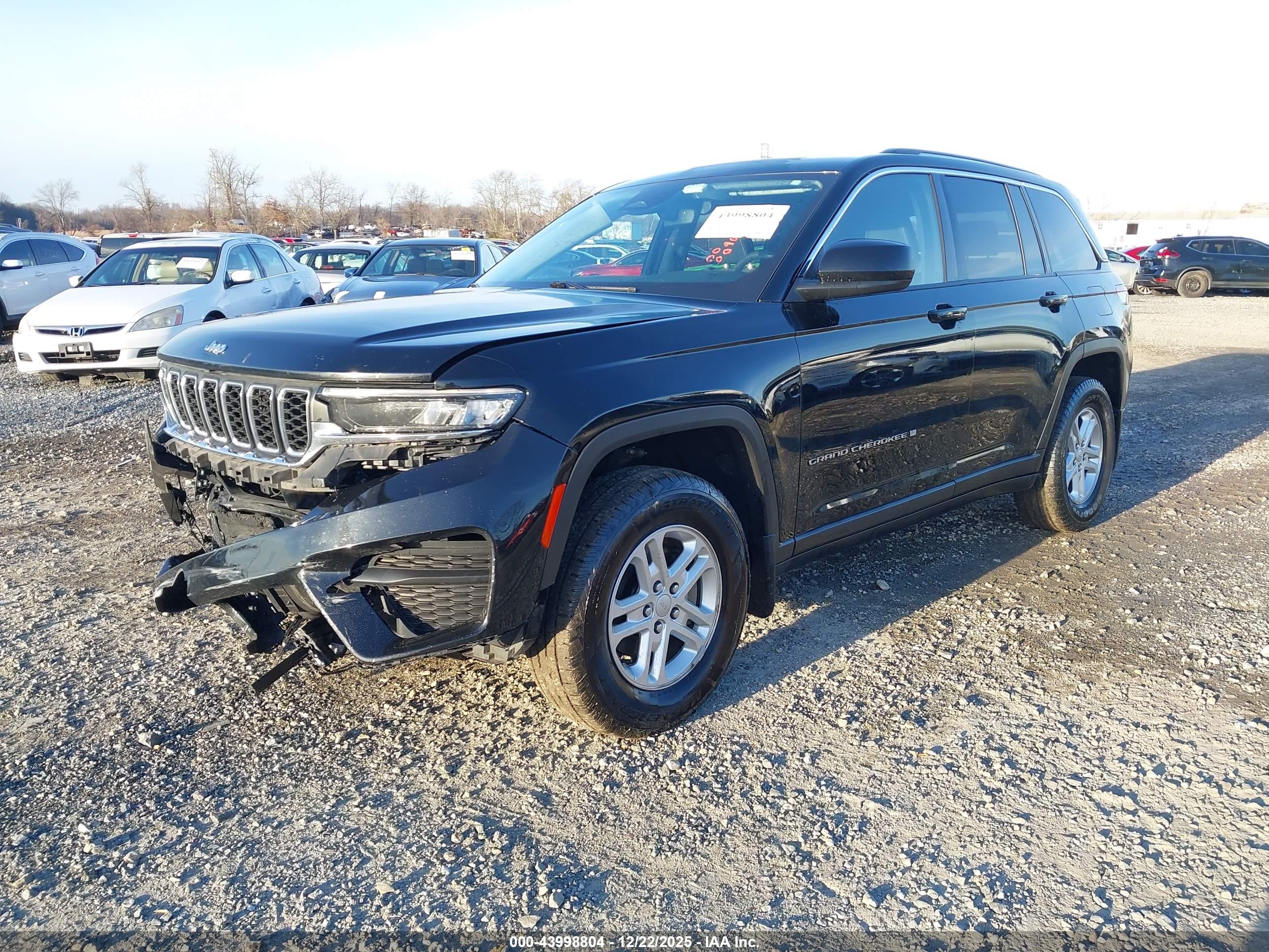 JEEP GRAND image 2